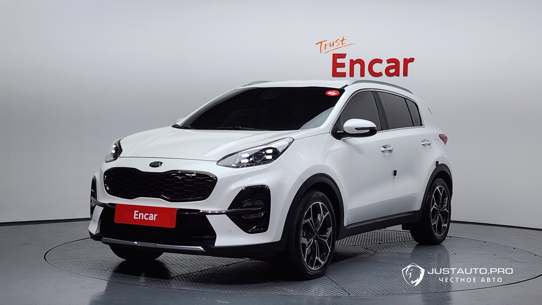 Автомобиль Kia Sportage