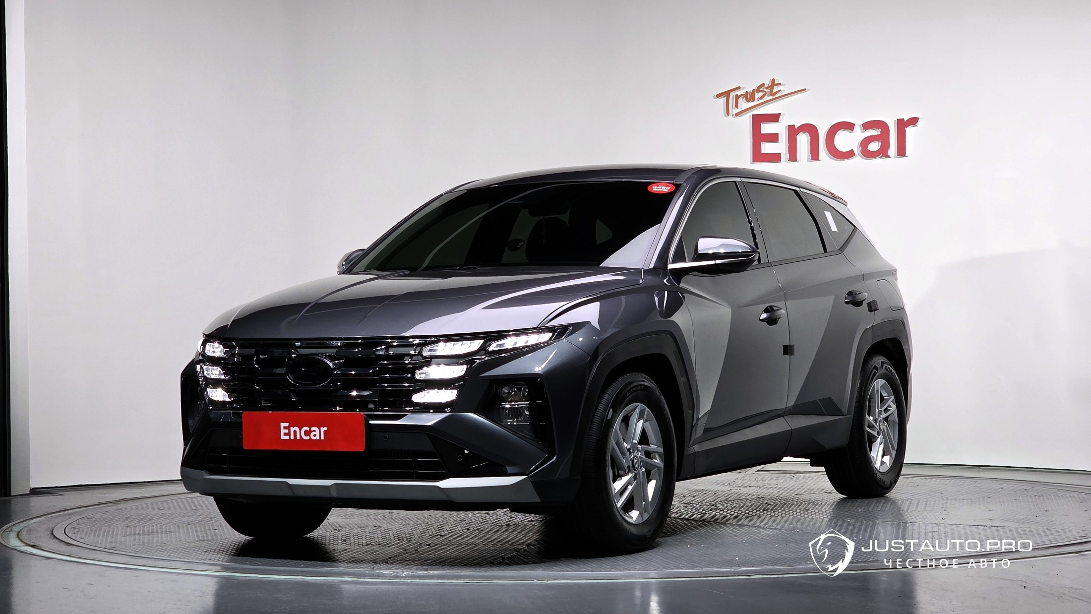 Автомобиль Hyundai Tucson