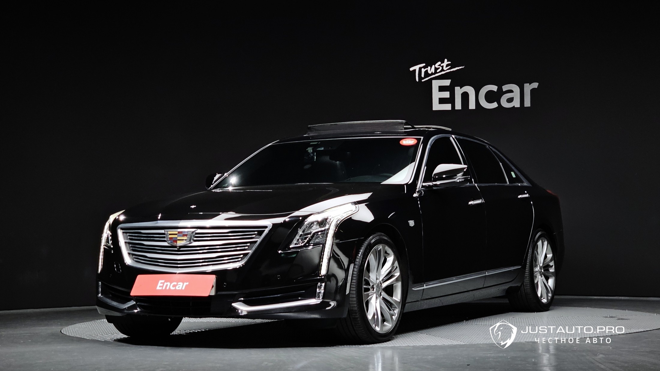 Автомобиль Cadillac CT6