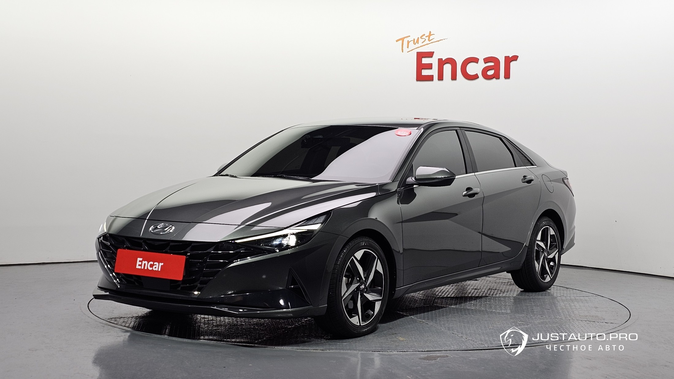 Автомобиль Hyundai AVANTE