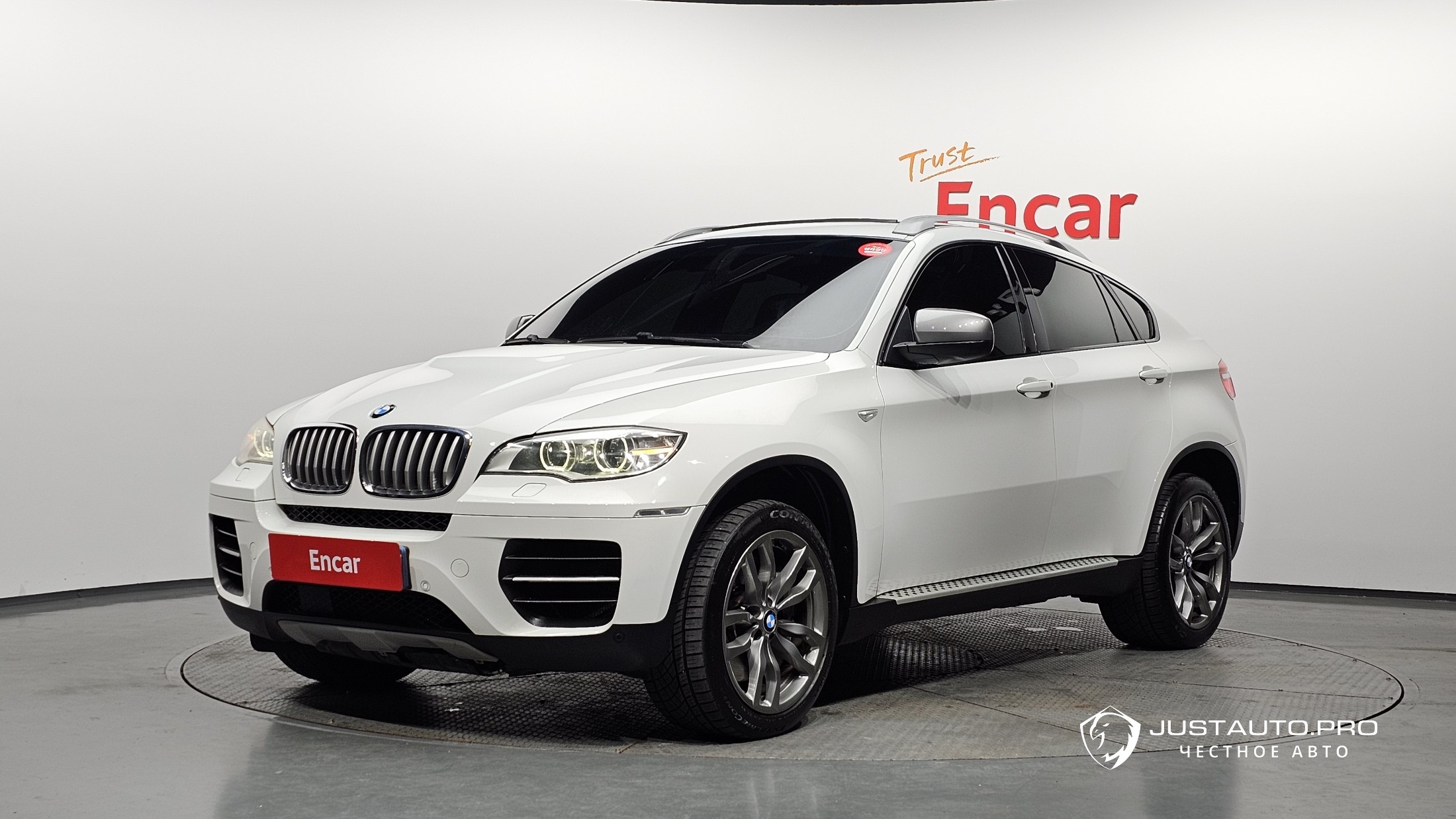 Автомобиль BMW X6