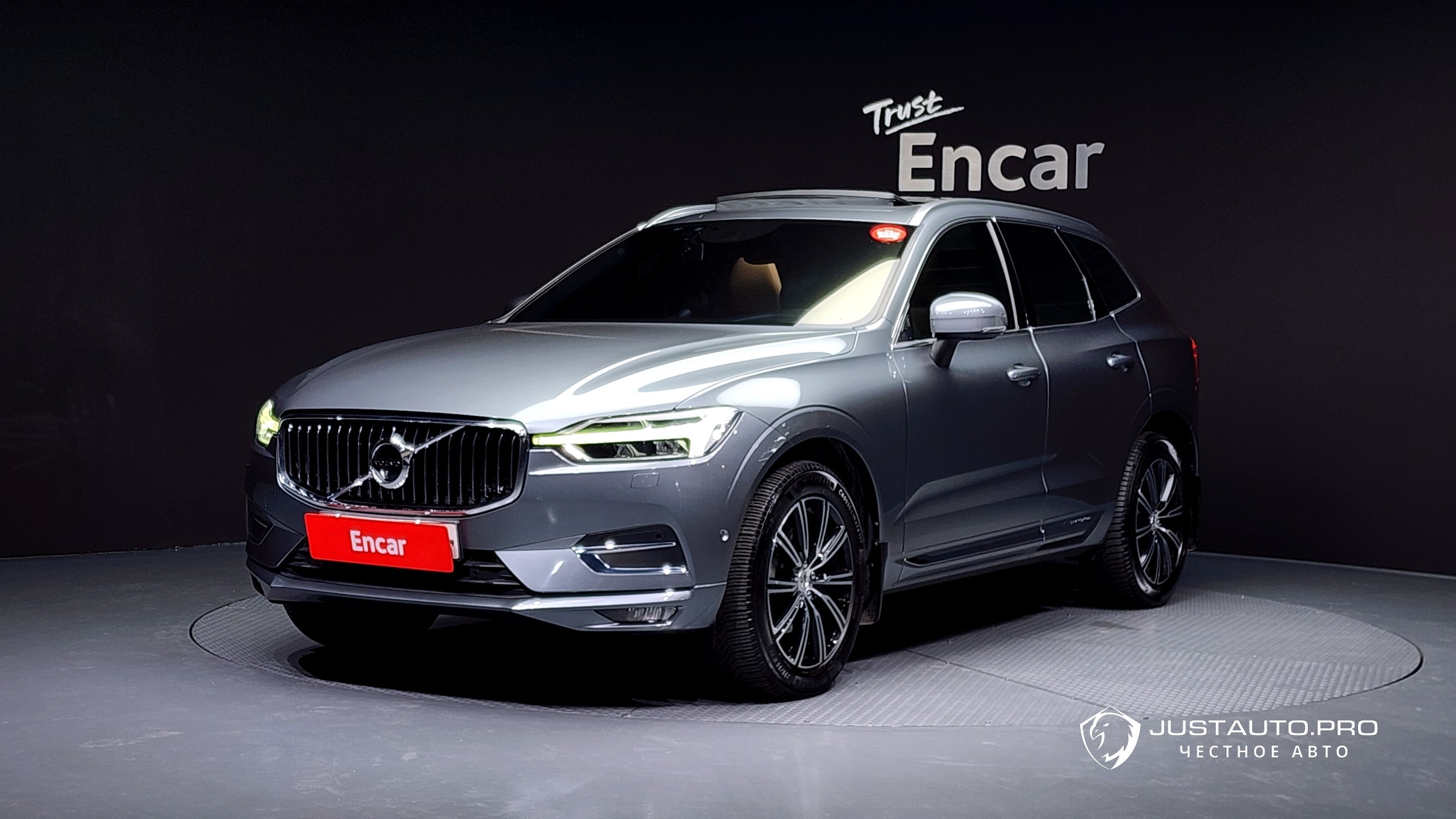 Автомобиль Volvo XC60