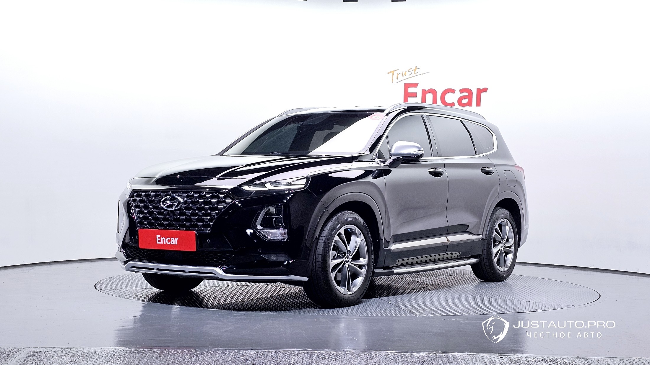 Автомобиль Hyundai Santafe