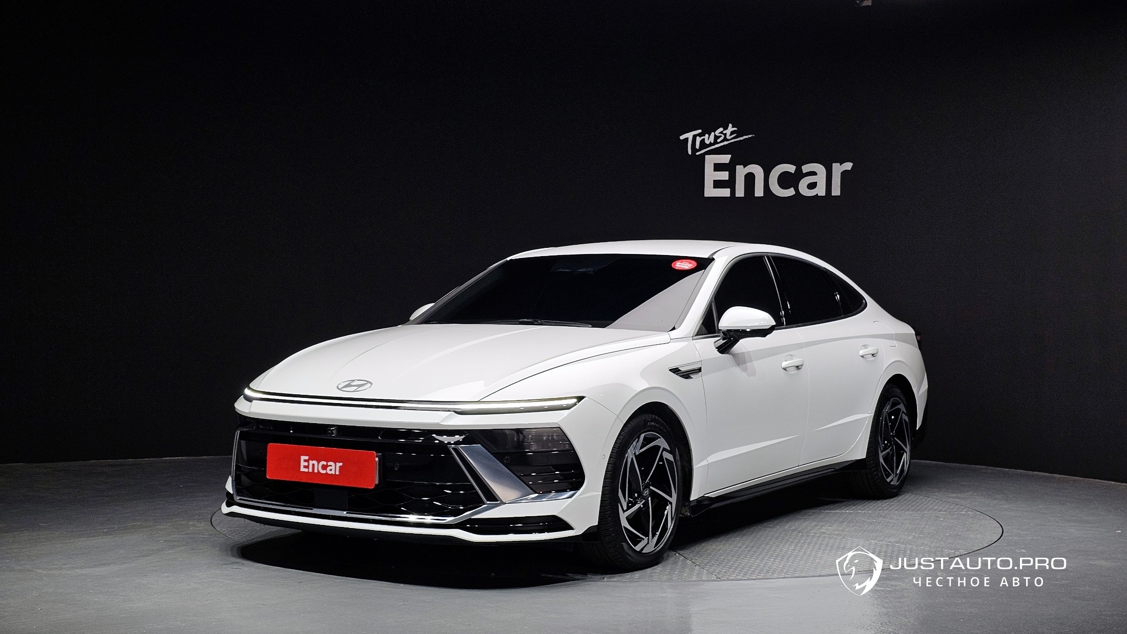 Автомобиль Hyundai Sonata