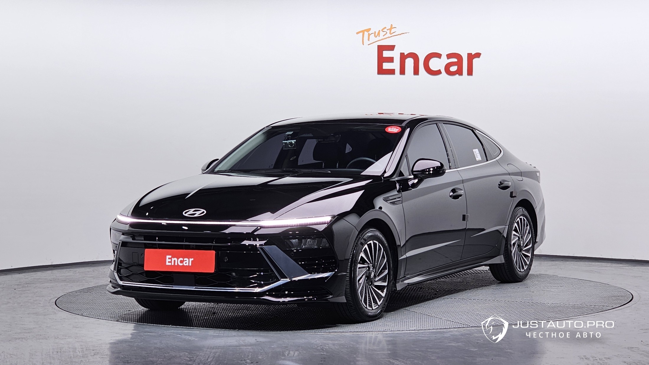 Автомобиль Hyundai Sonata