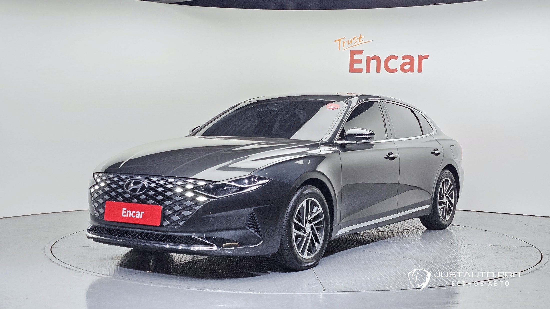 Автомобиль Hyundai Grandeur