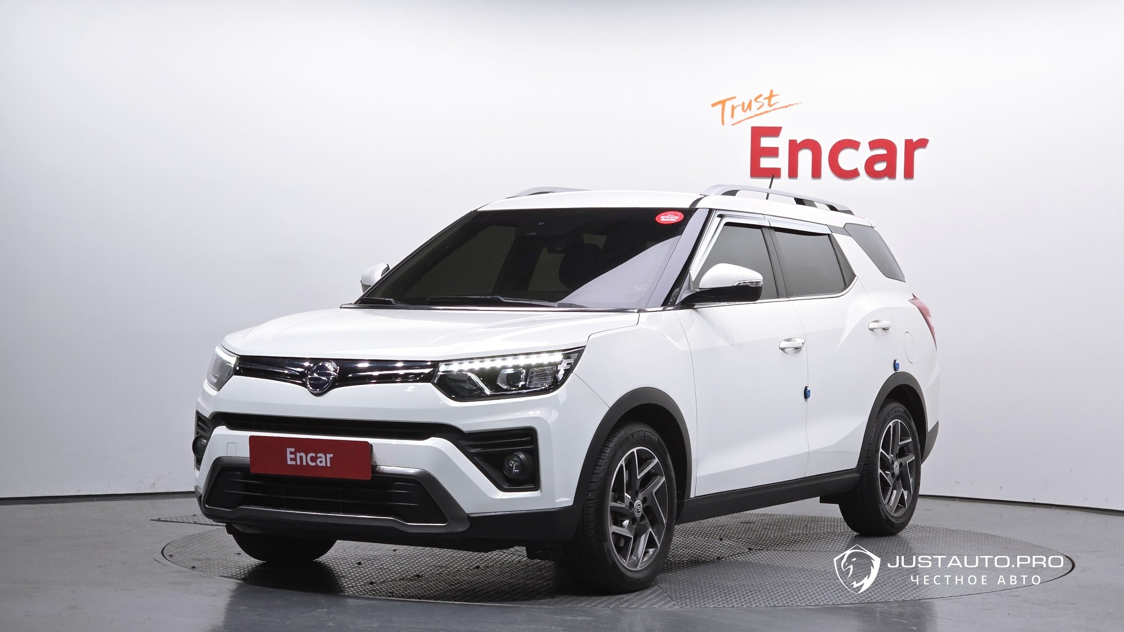 Автомобиль KG_Mobility_Ssangyong TIBOLI