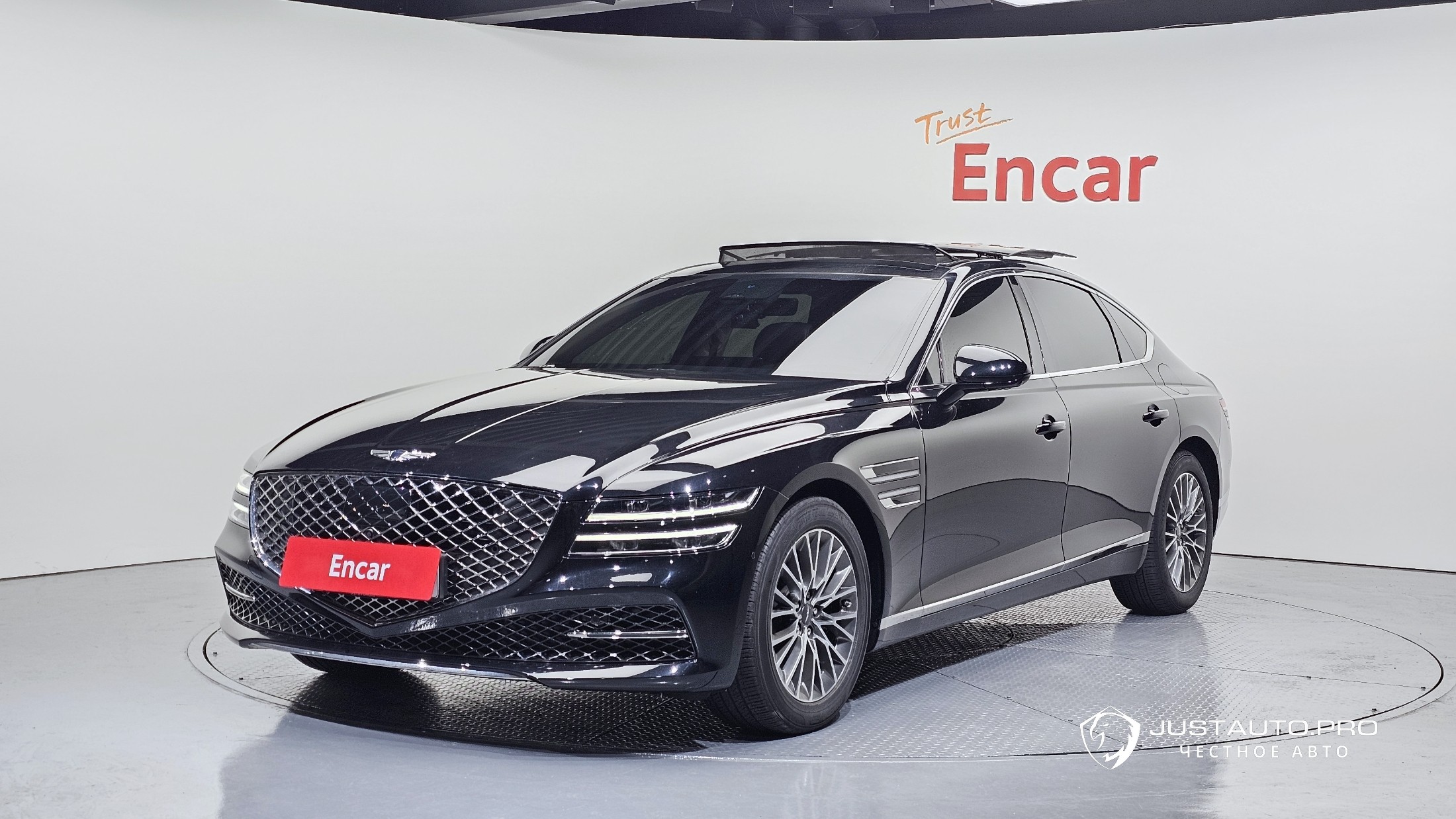 Автомобиль Genesis G80