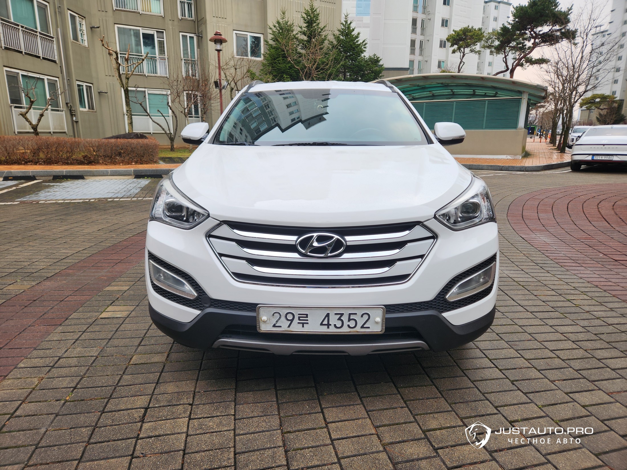 Автомобиль Hyundai Santafe