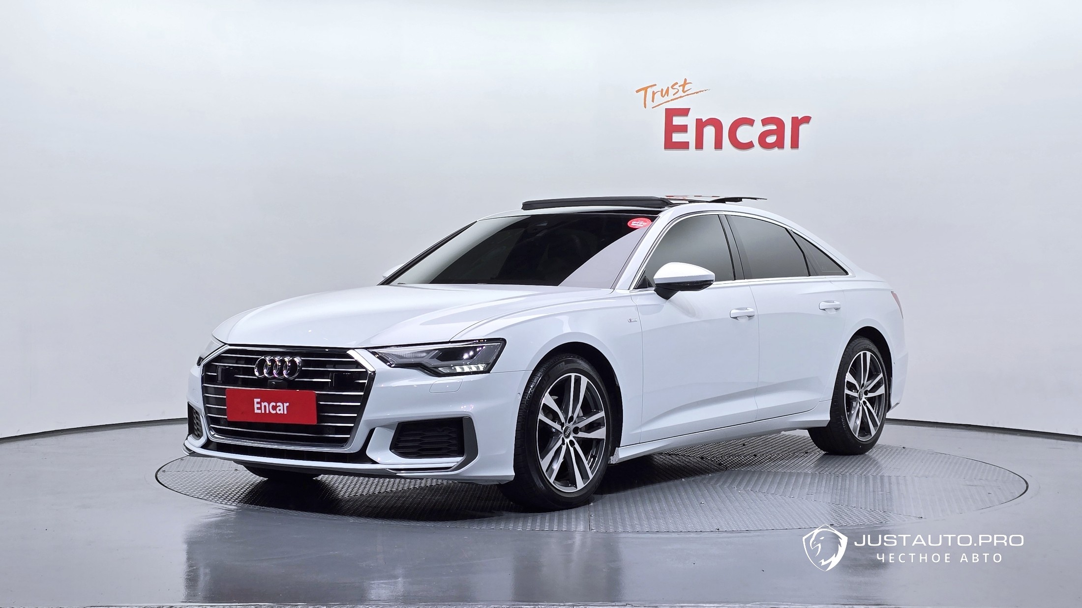 Автомобиль Audi A6