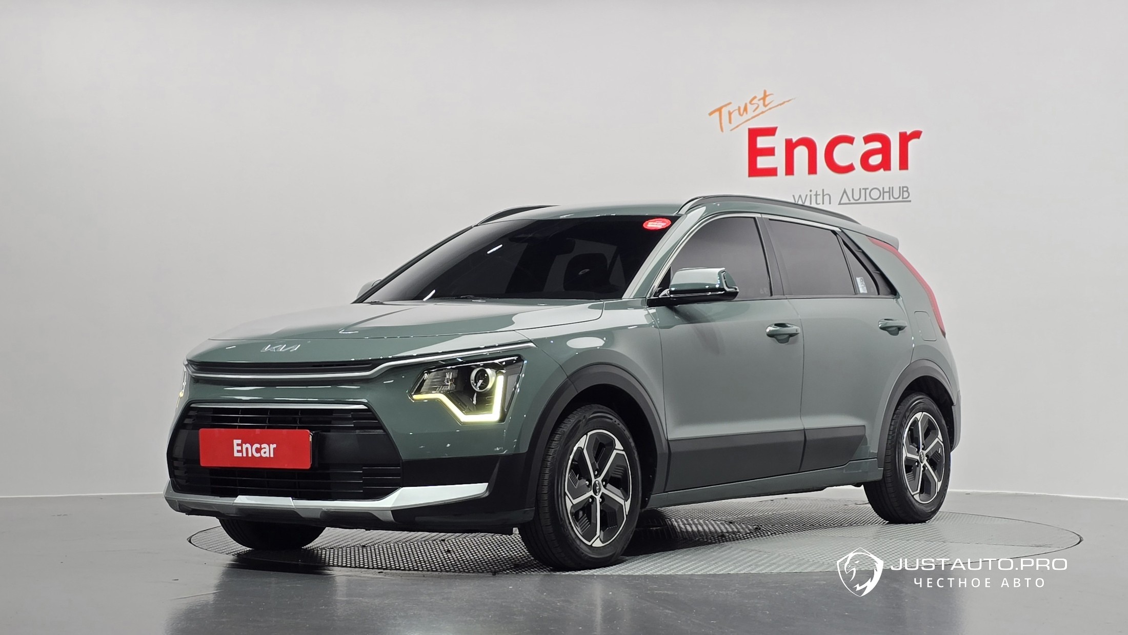 Автомобиль Kia Niro
