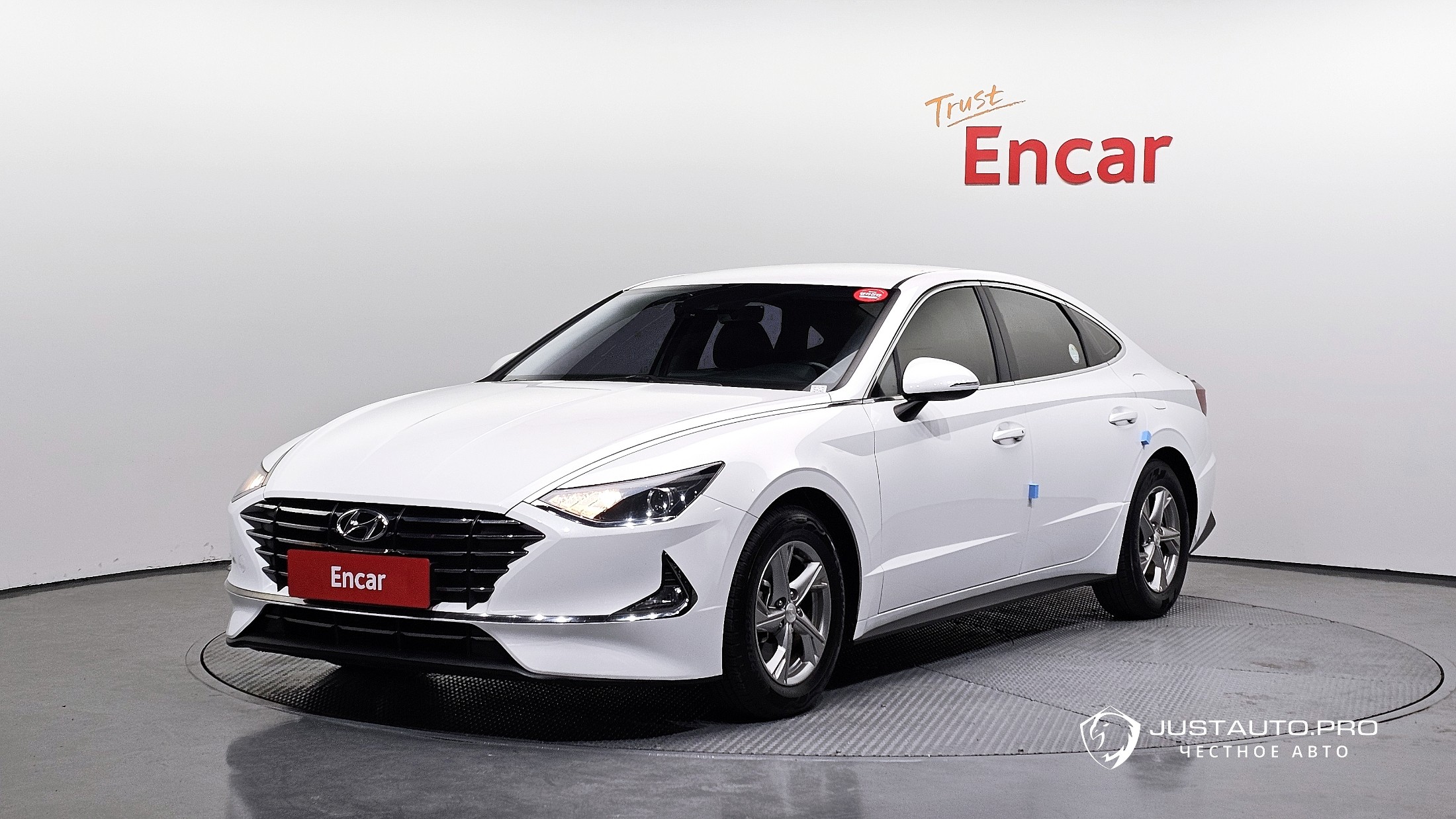 Автомобиль Hyundai Sonata