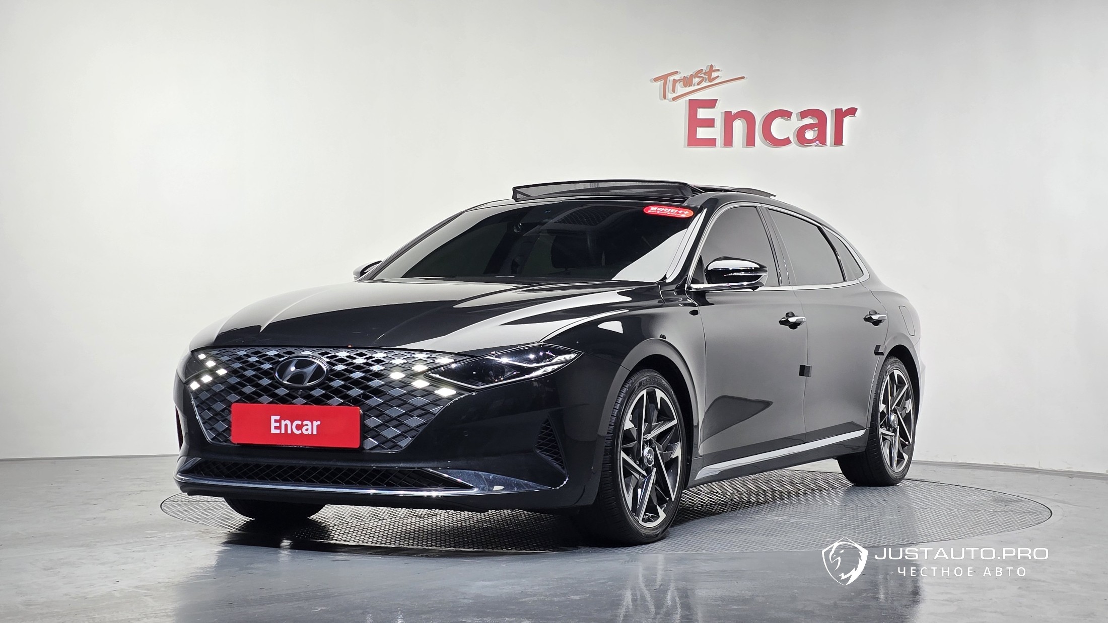 Автомобиль Hyundai Grandeur