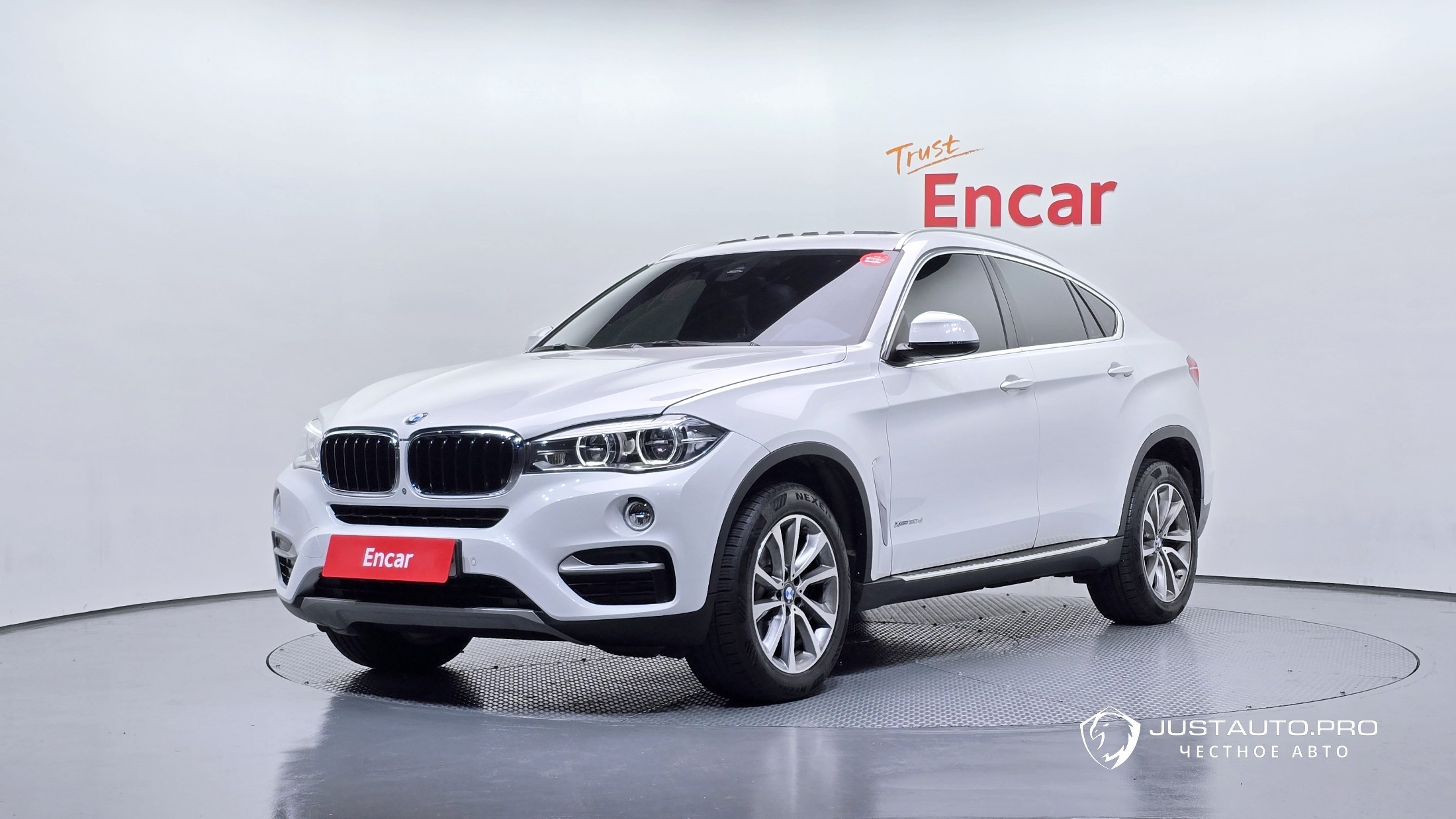 Автомобиль BMW X6