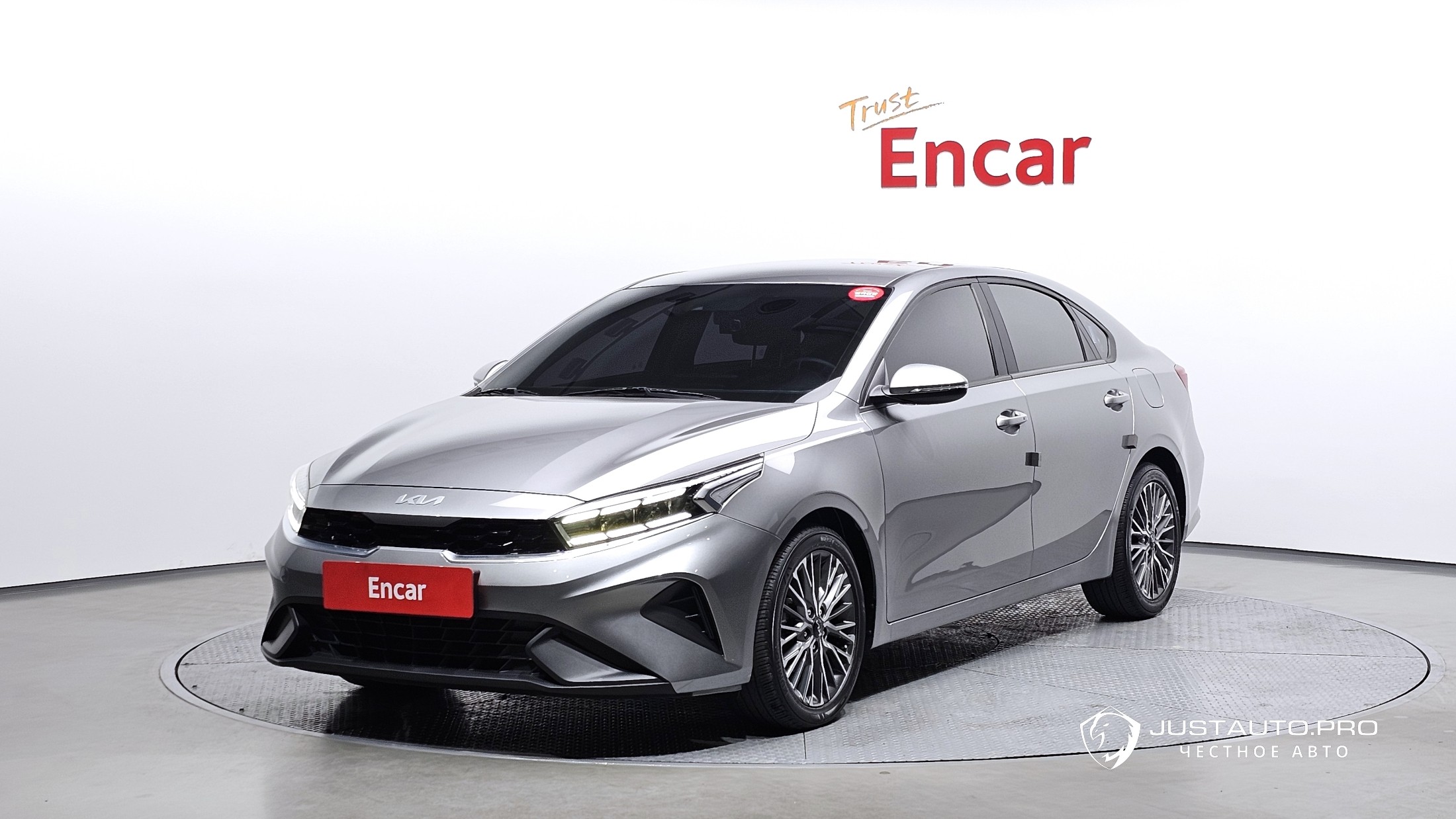 Автомобиль Kia K3