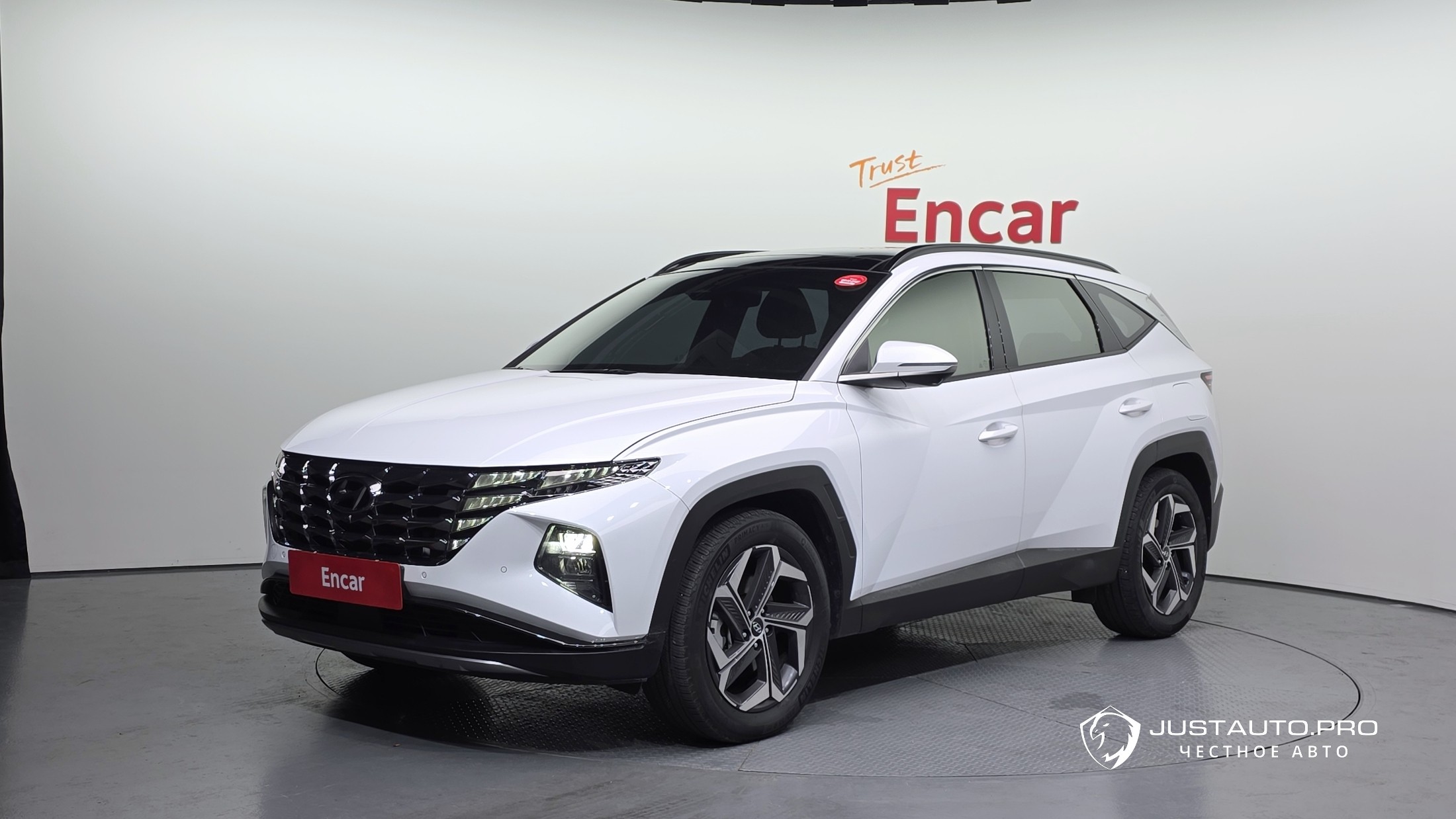 Автомобиль Hyundai Tucson