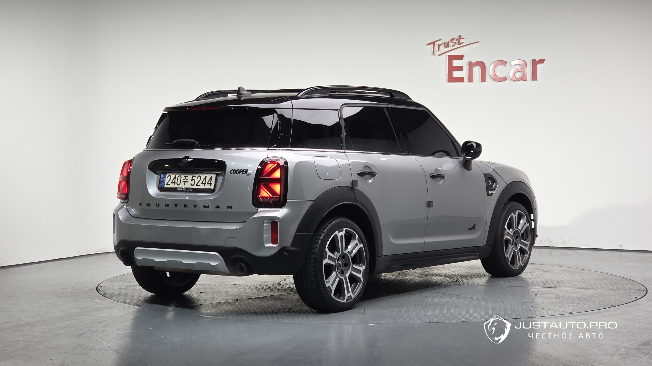 Автомобиль Mini Countryman