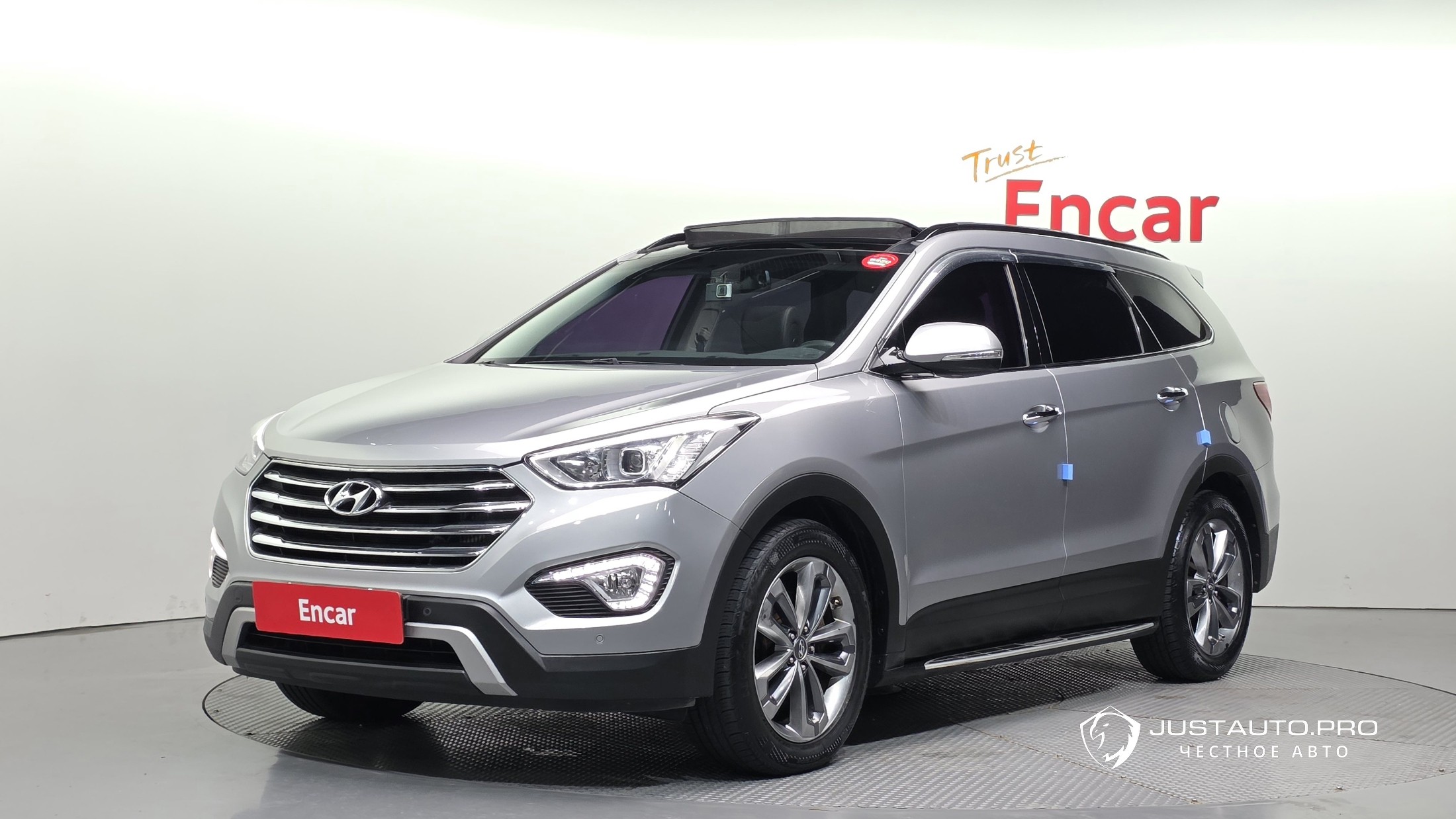 Автомобиль Hyundai Maxcruz