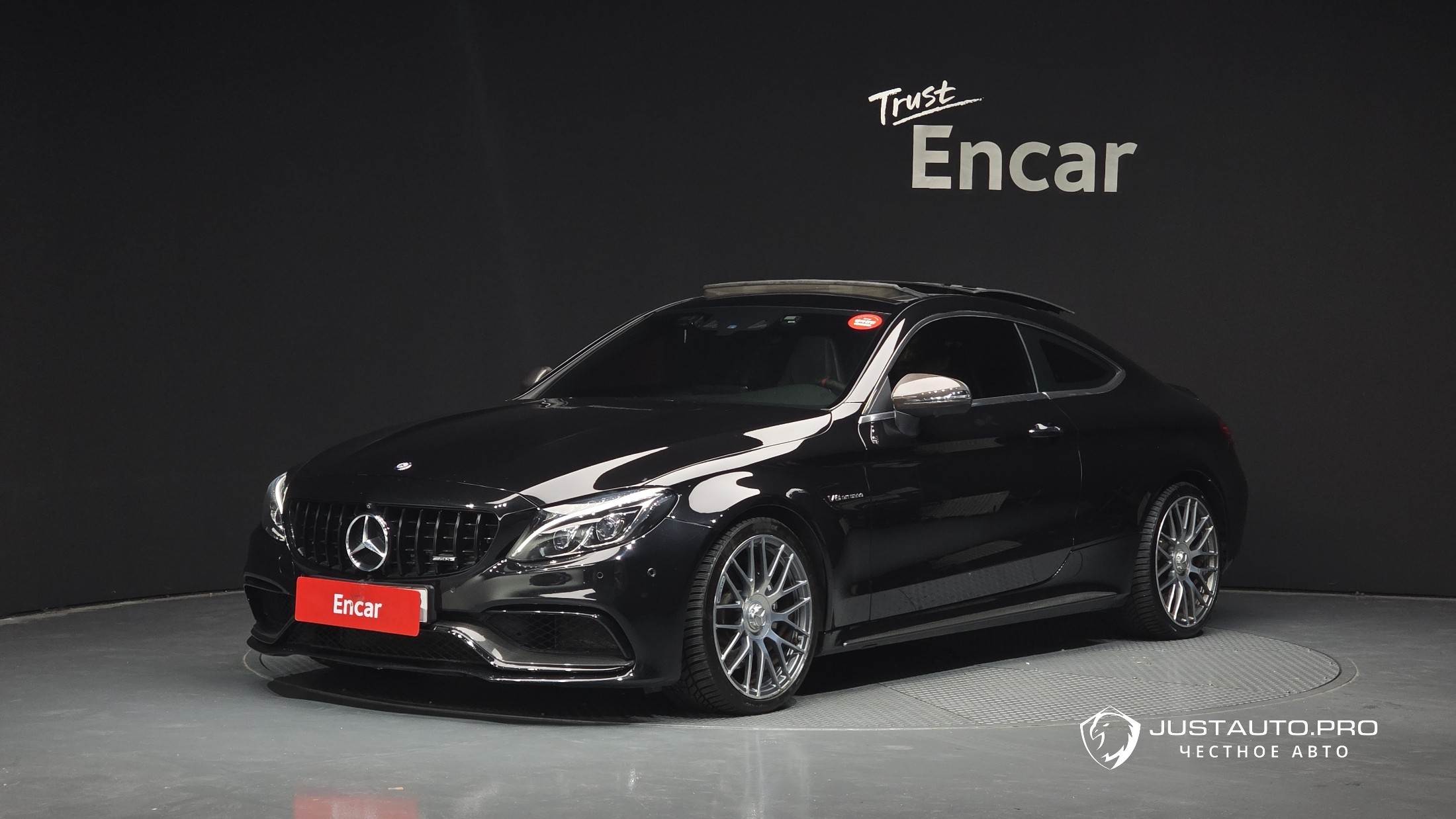 Автомобиль Mercedes-Benz C-Class