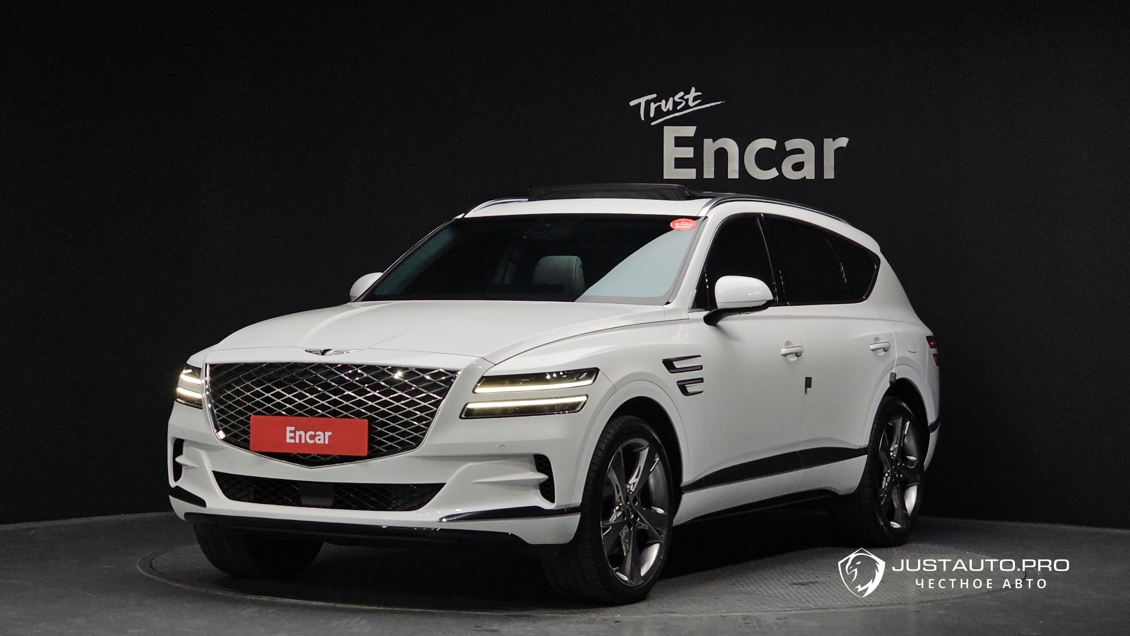 Автомобиль Genesis GV80