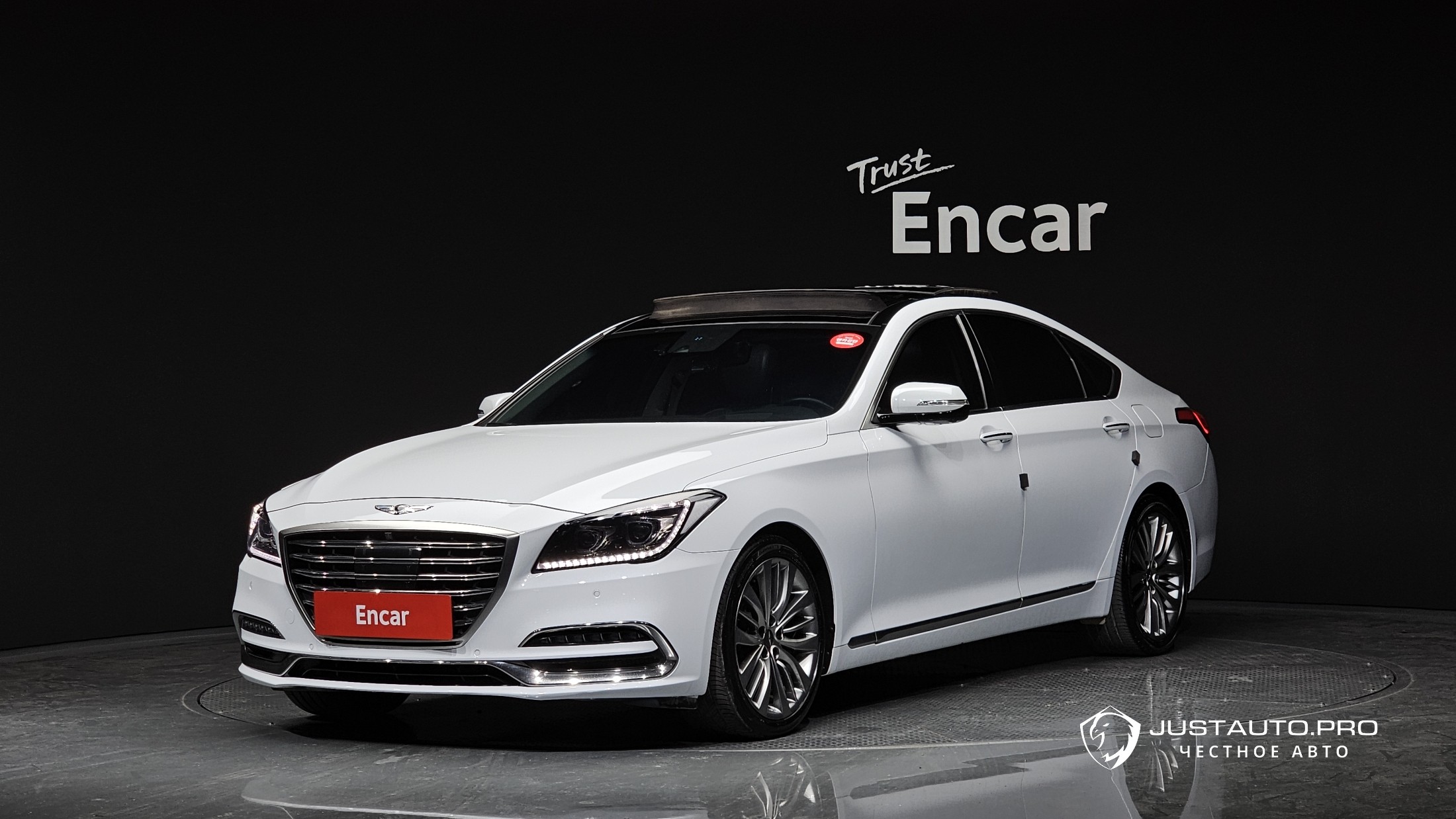 Автомобиль Genesis G80