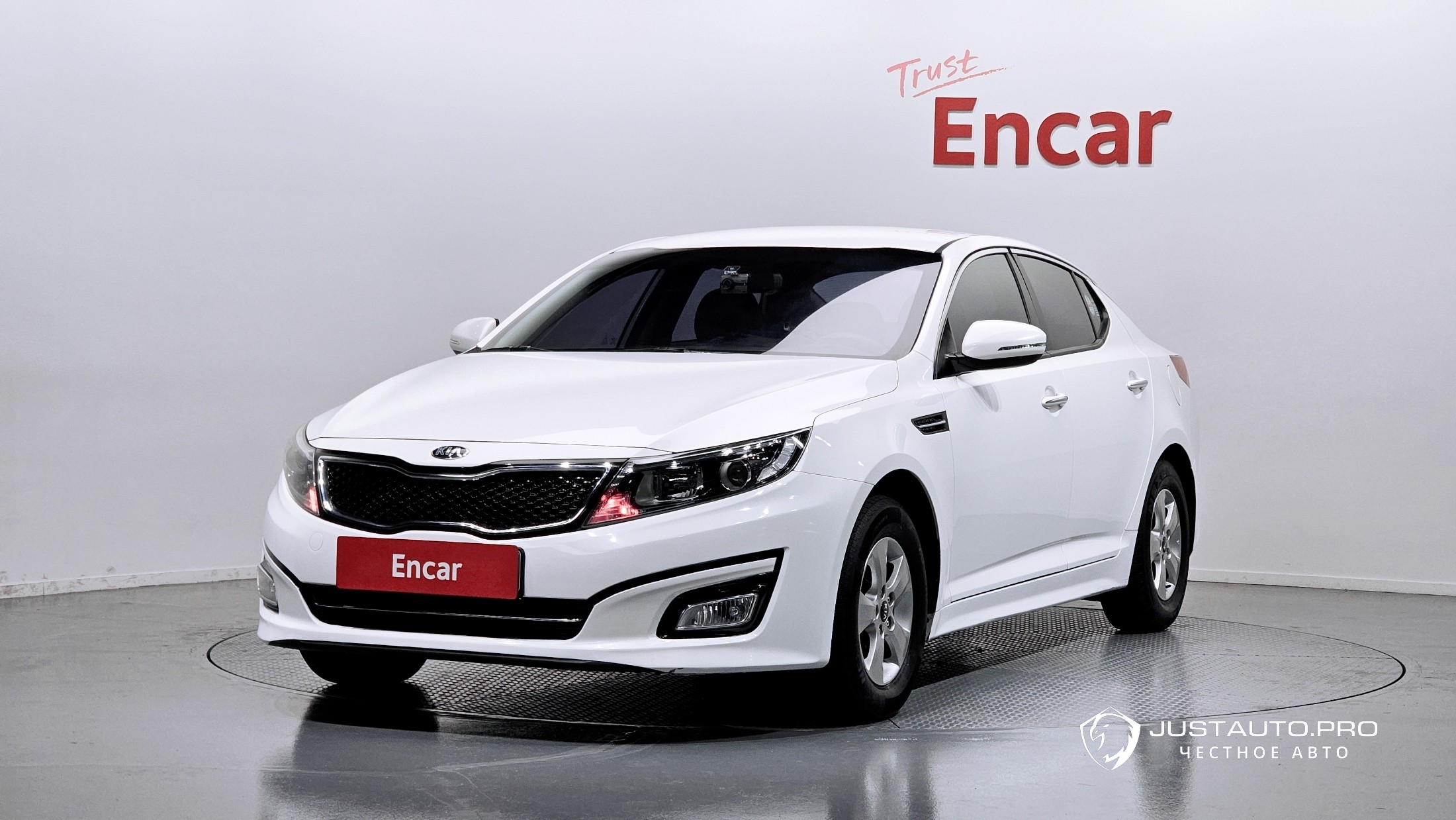 Автомобиль Kia K5