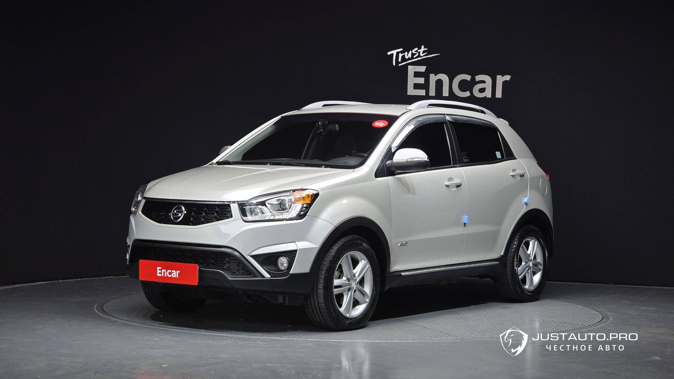 Автомобиль KG_Mobility_Ssangyong KORANDO