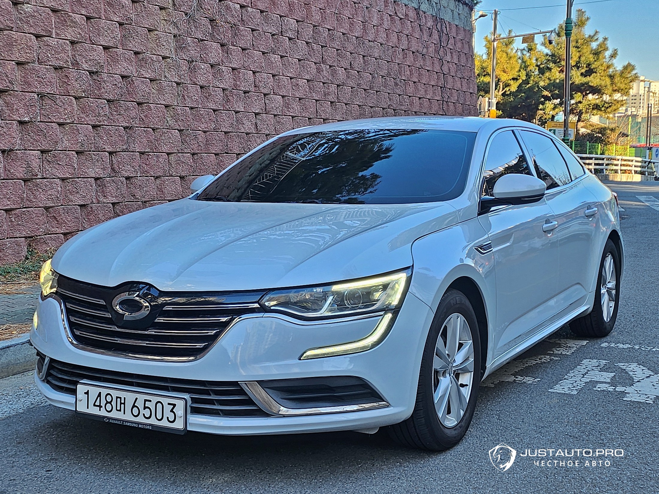 Автомобиль Renault-KoreaSamsung SM6