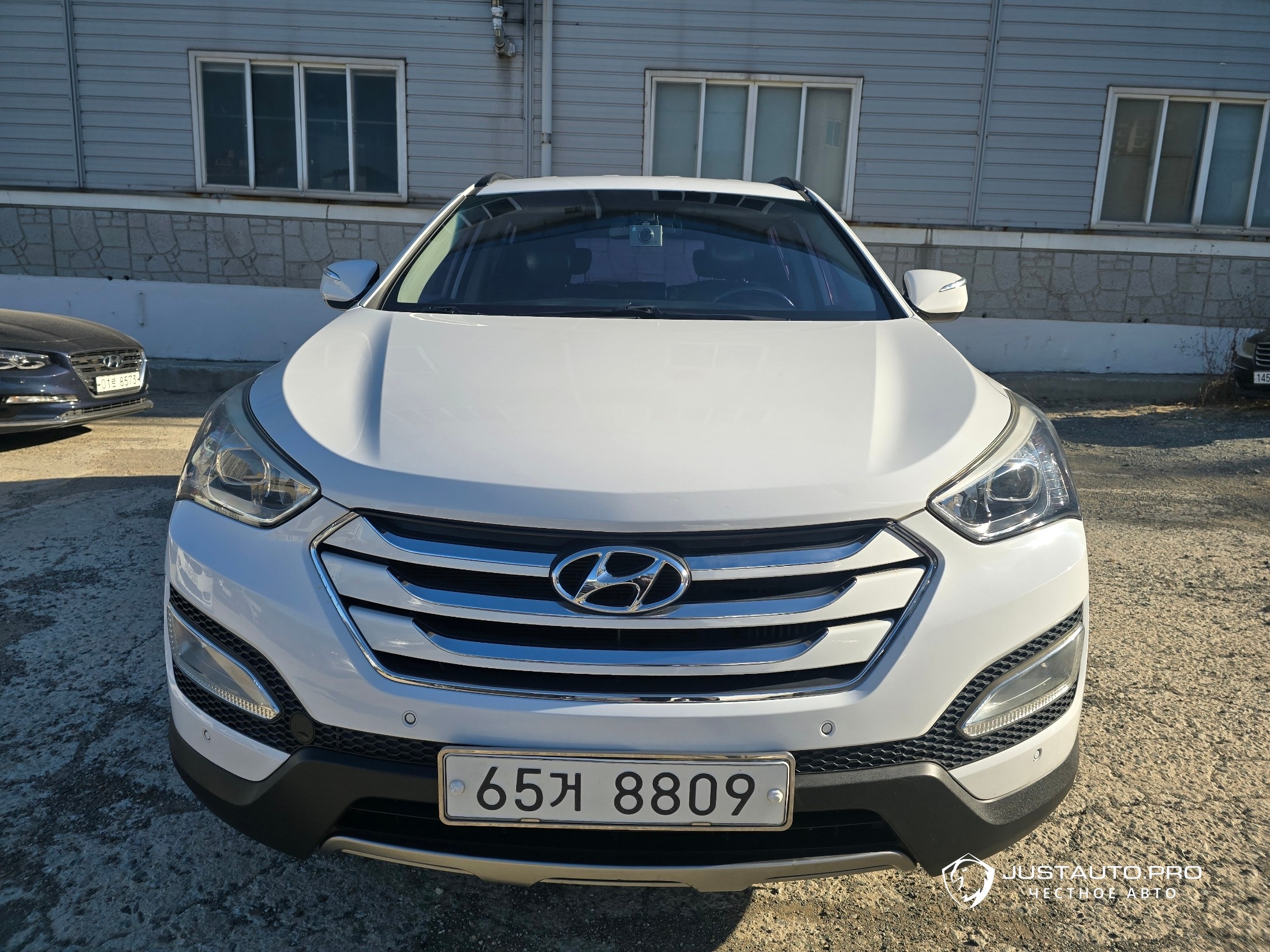 Автомобиль Hyundai Santafe