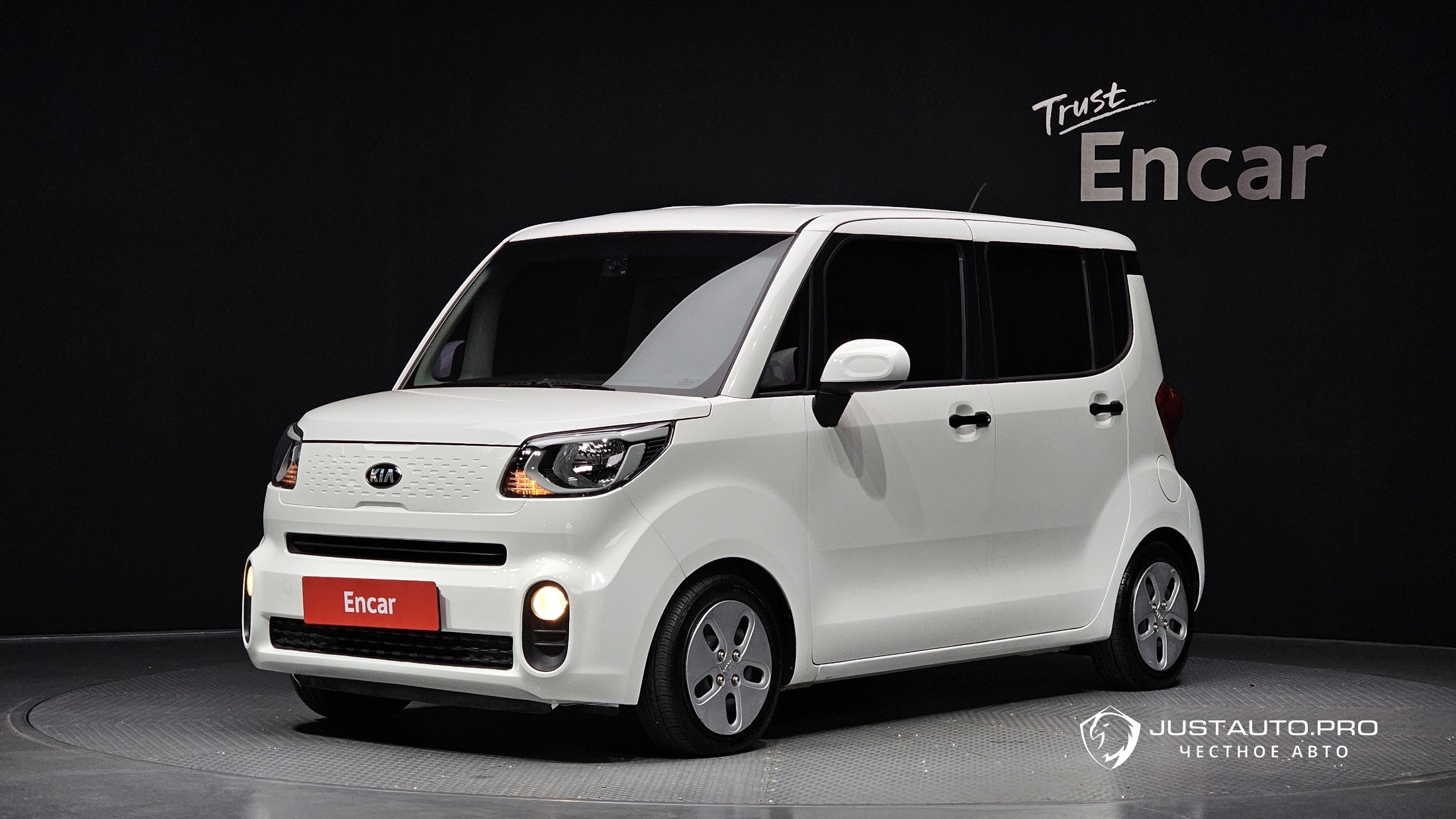 Автомобиль Kia RAY