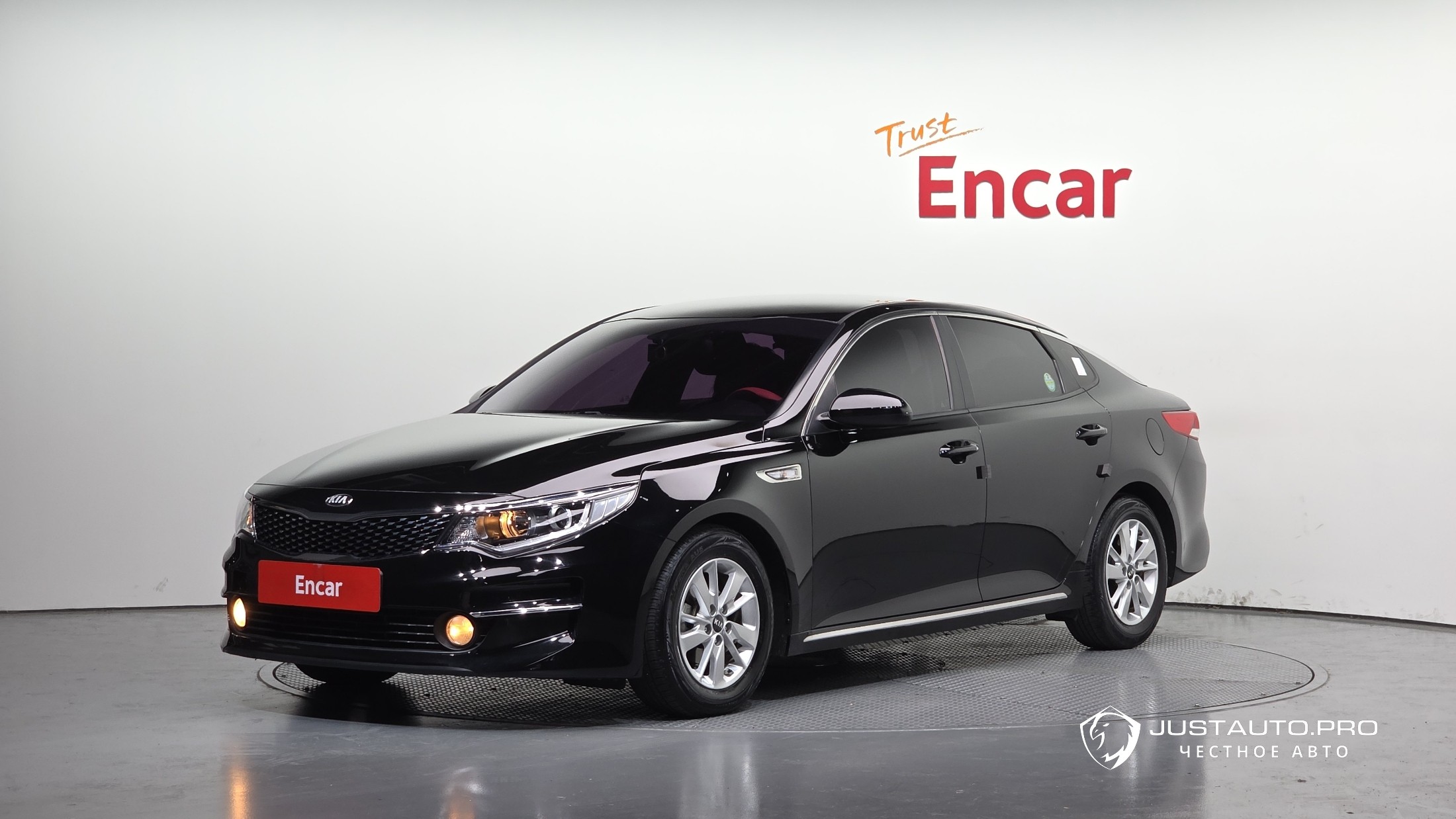 Автомобиль Kia K5