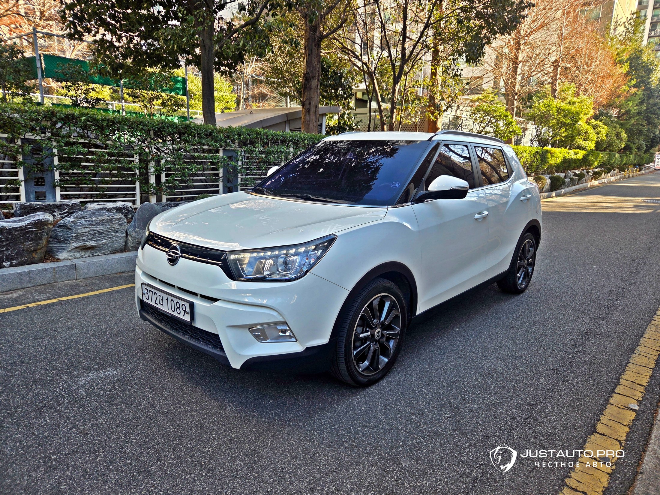 Автомобиль KG_Mobility_Ssangyong TIBOLI