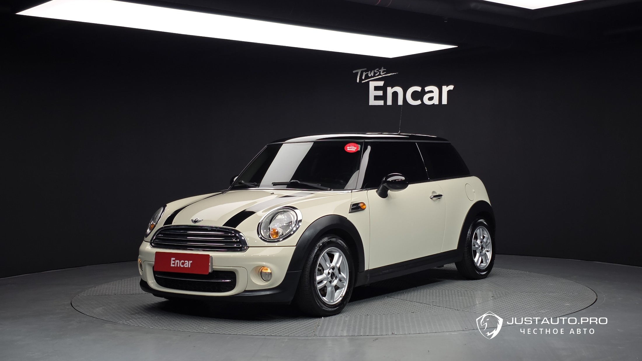 Автомобиль Mini Cooper