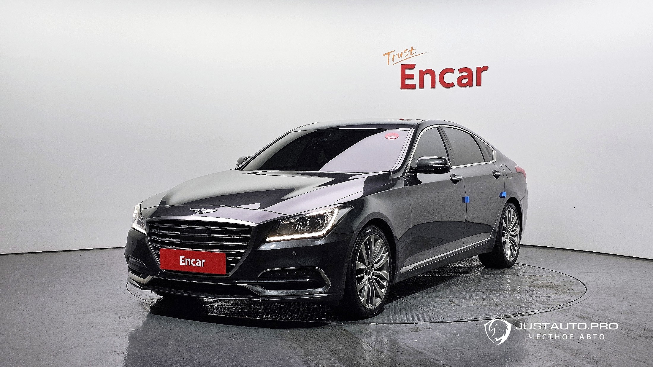 Автомобиль Genesis G80