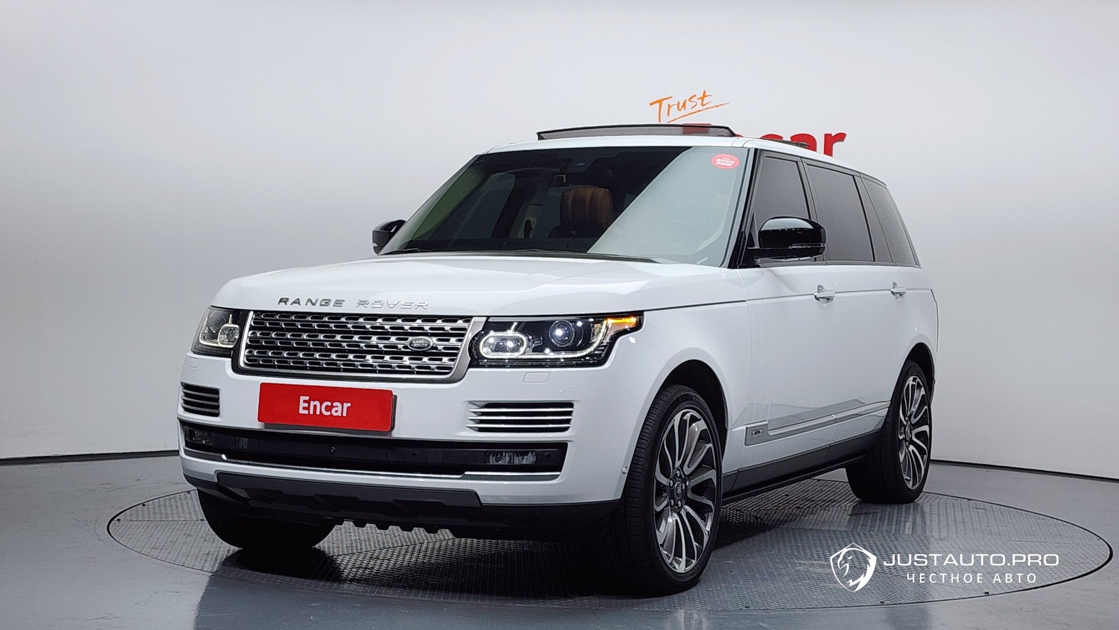 Автомобиль Land Rover Range Rover