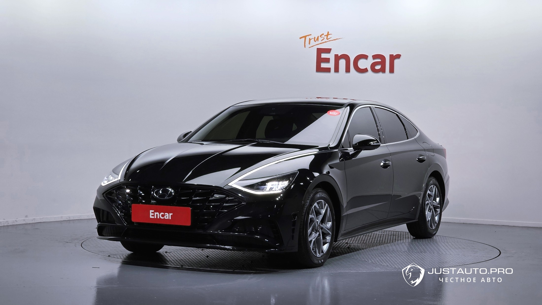 Автомобиль Hyundai Sonata