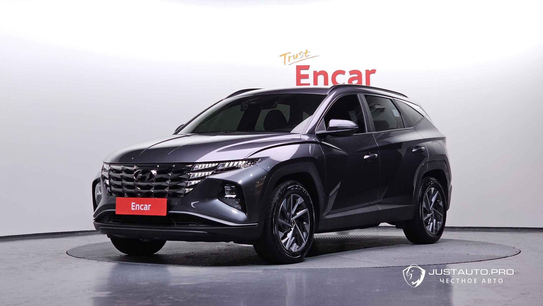 Автомобиль Hyundai Tucson