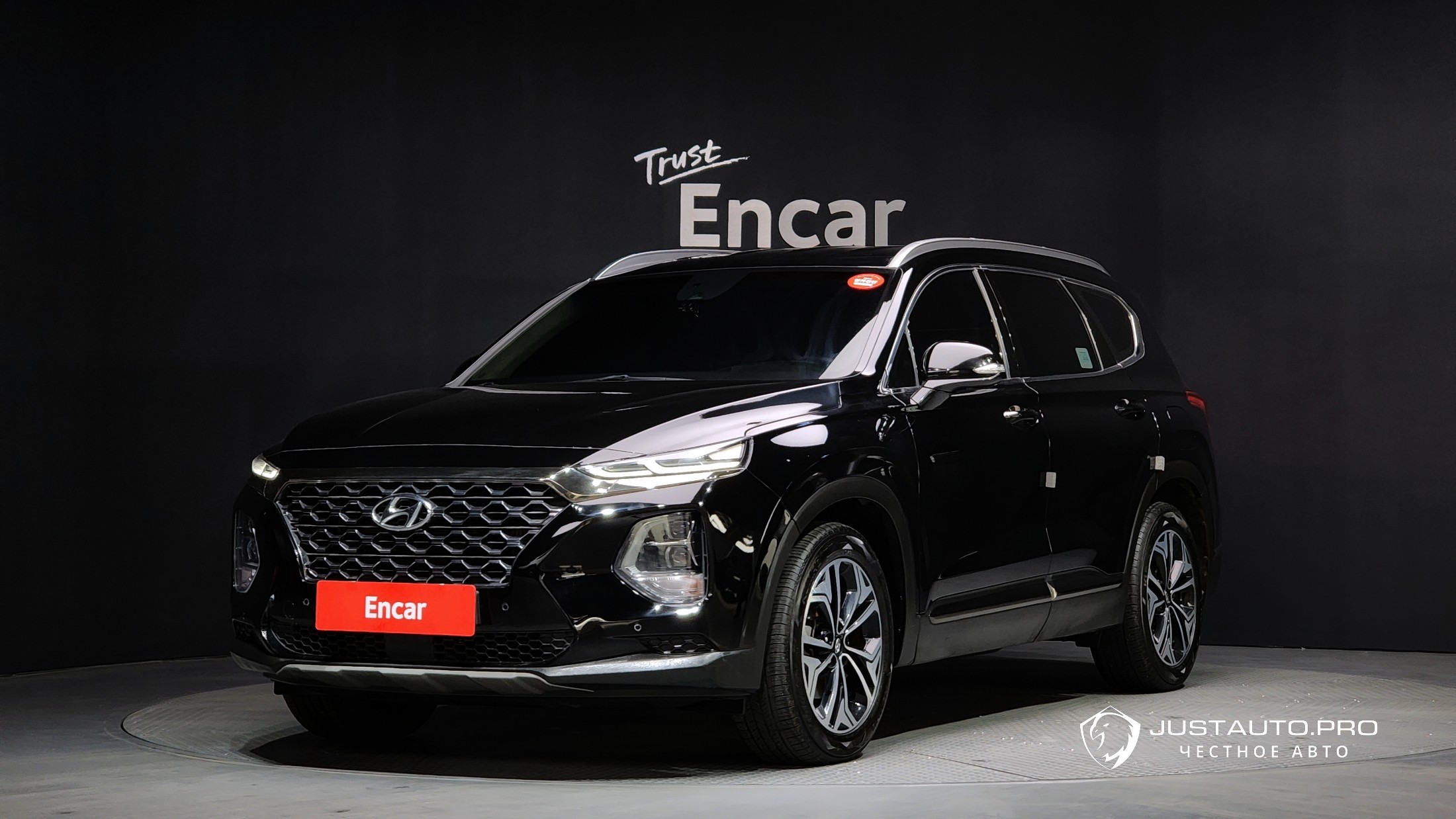 Автомобиль Hyundai Santafe