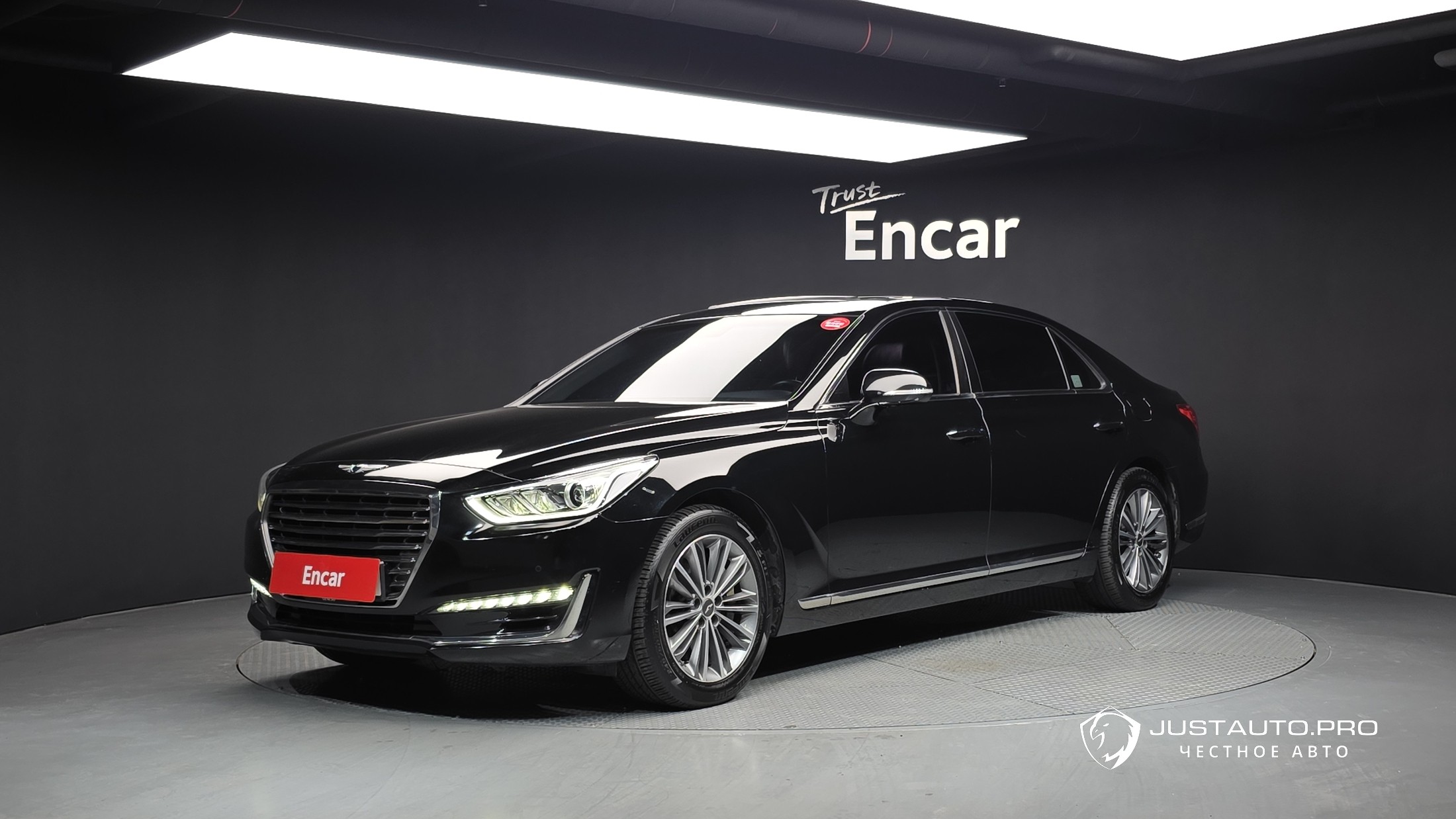 Автомобиль Genesis EQ900