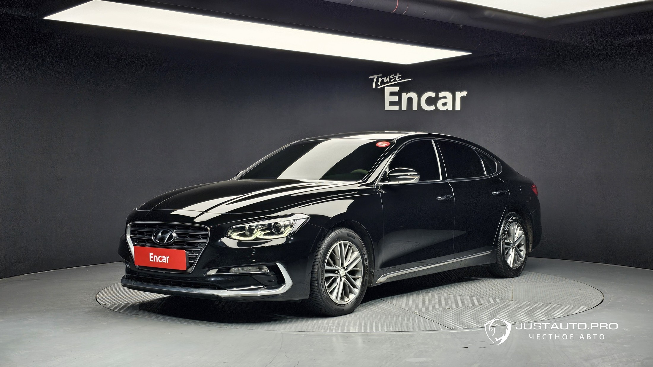 Автомобиль Hyundai Grandeur