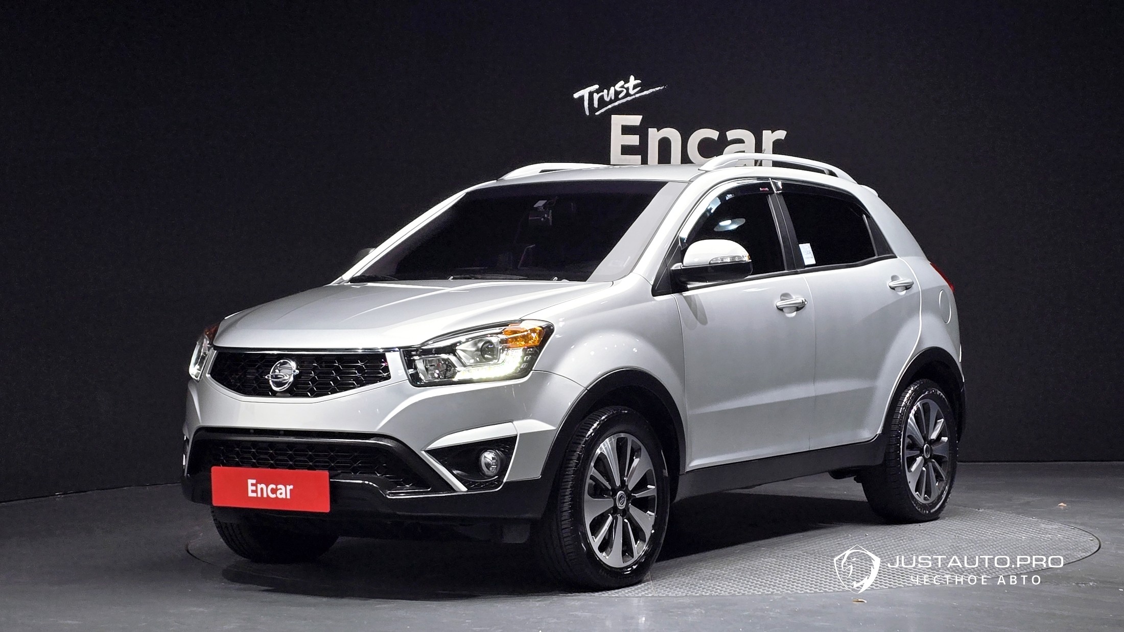 Автомобиль KG_Mobility_Ssangyong KORANDO