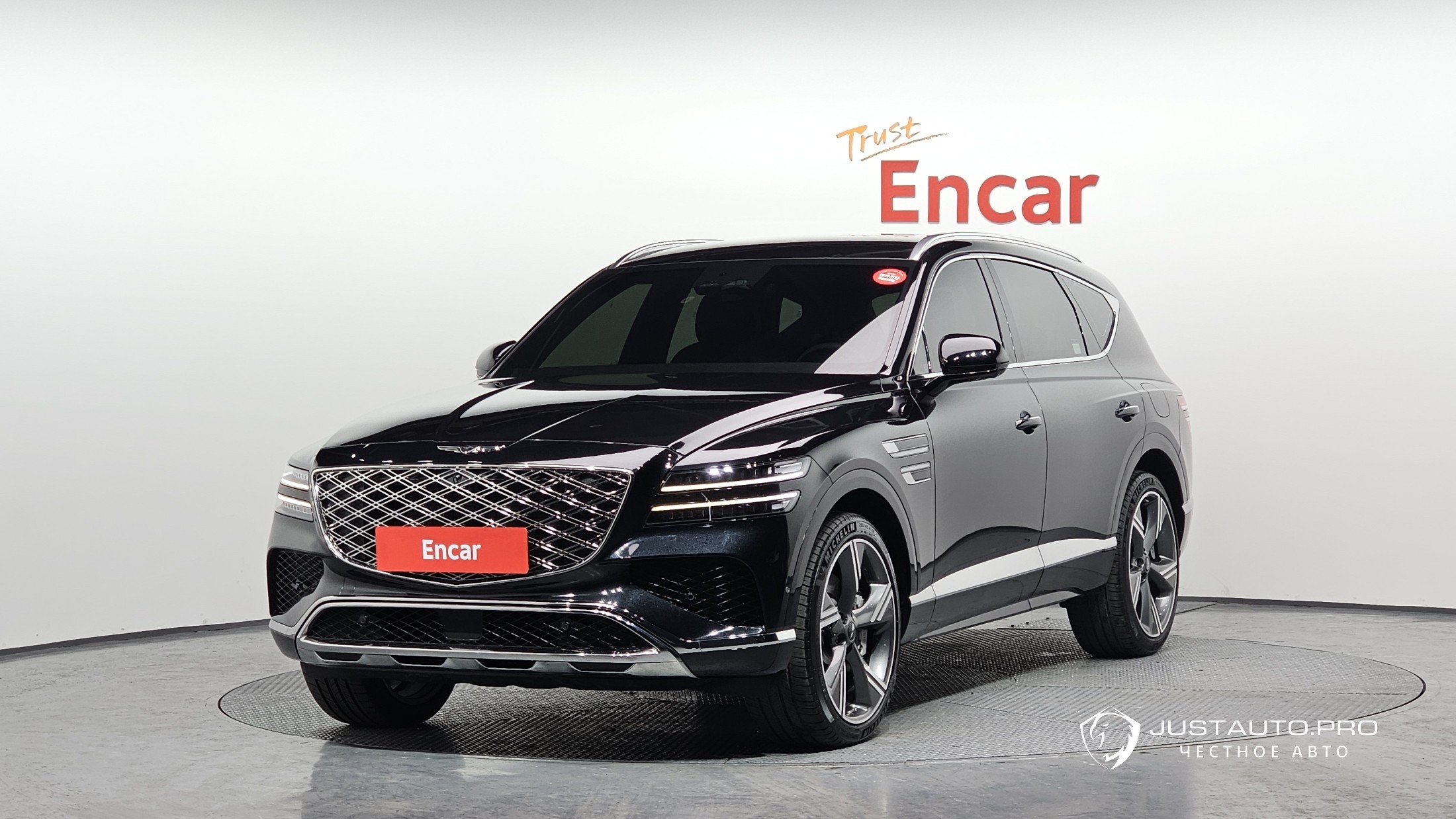 Автомобиль Genesis GV80