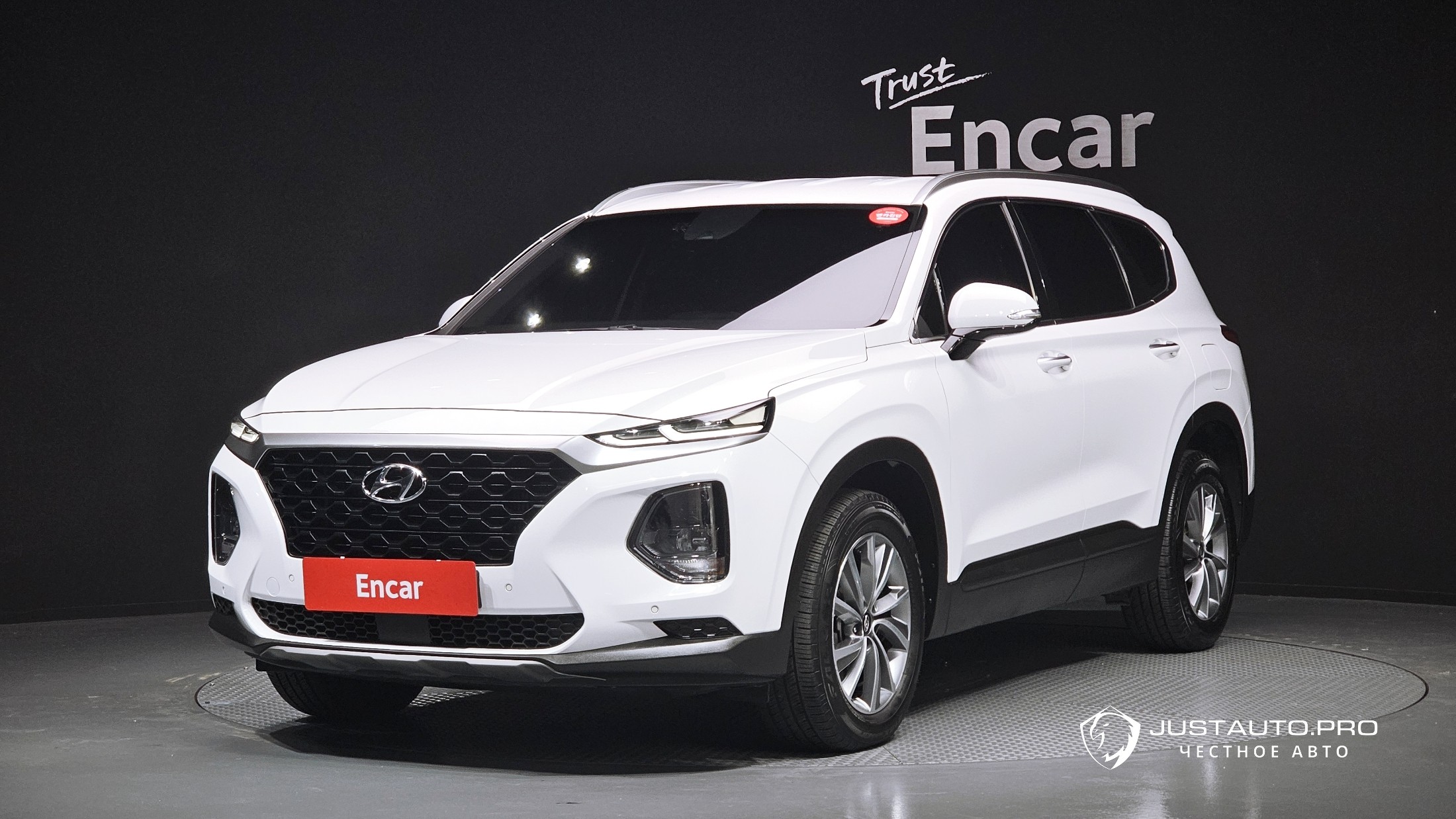 Автомобиль Hyundai Santafe