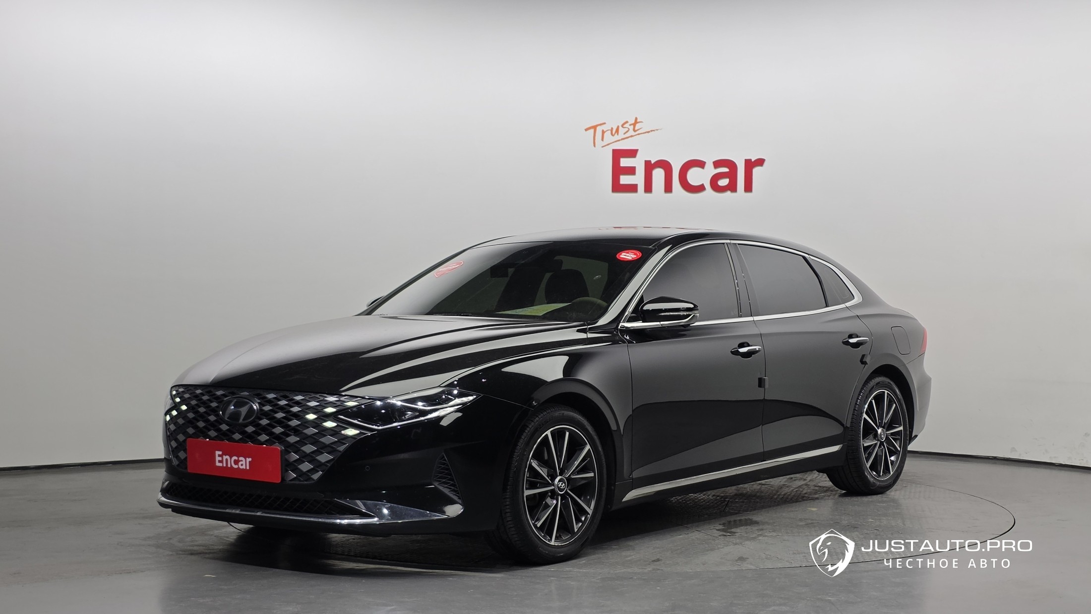 Автомобиль Hyundai Grandeur