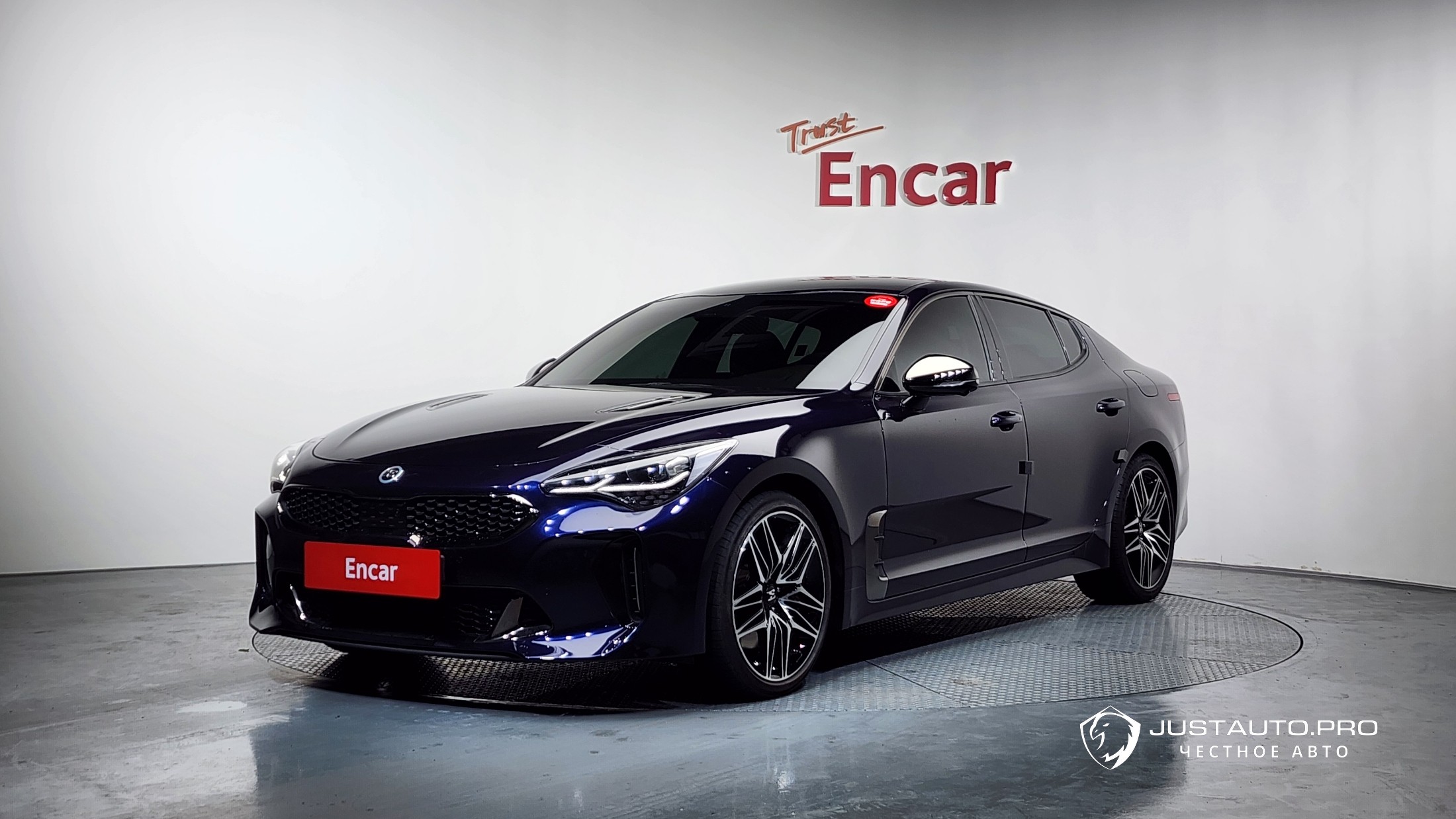 Автомобиль Kia Stinger