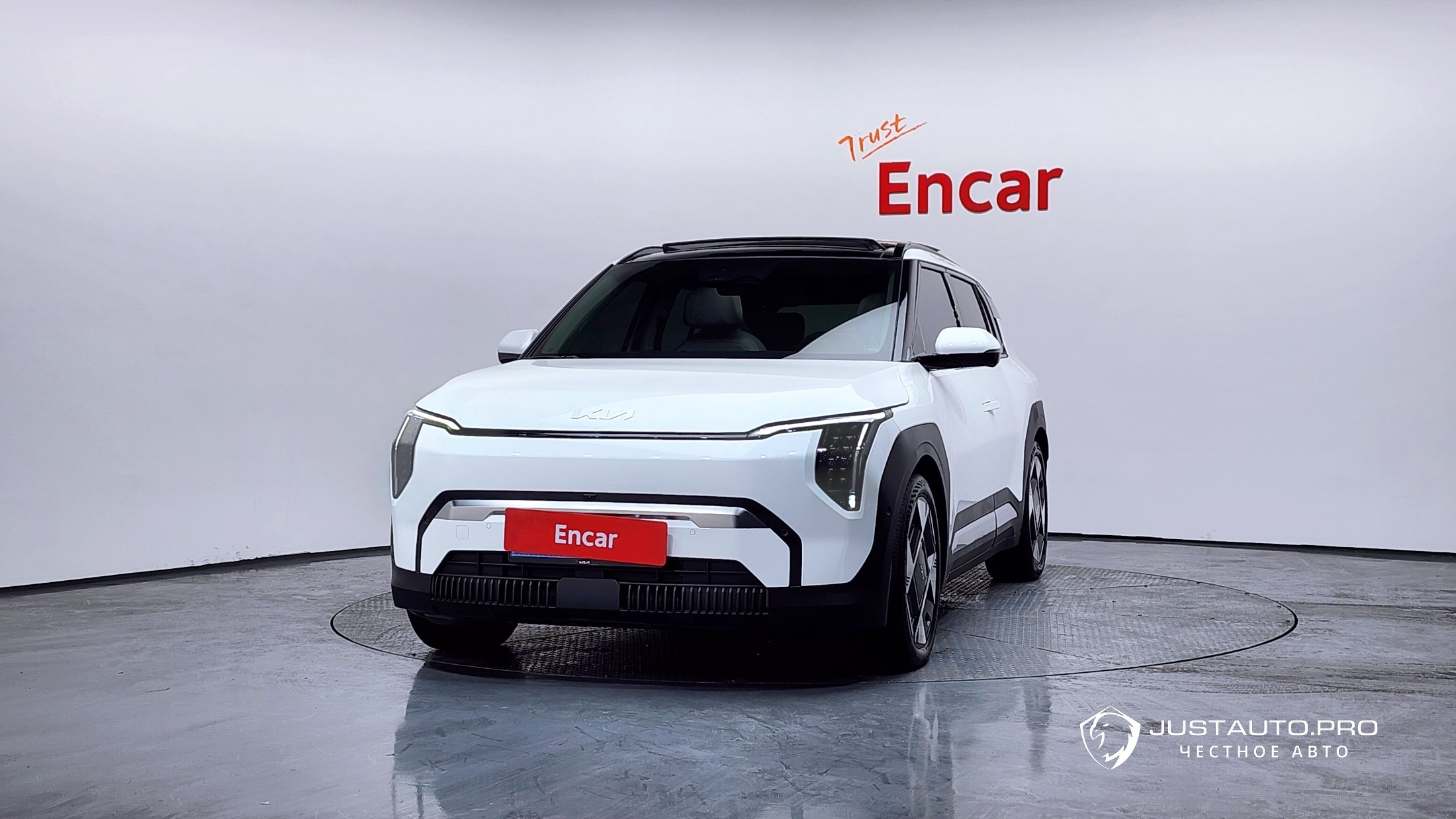 Автомобиль Kia EV3
