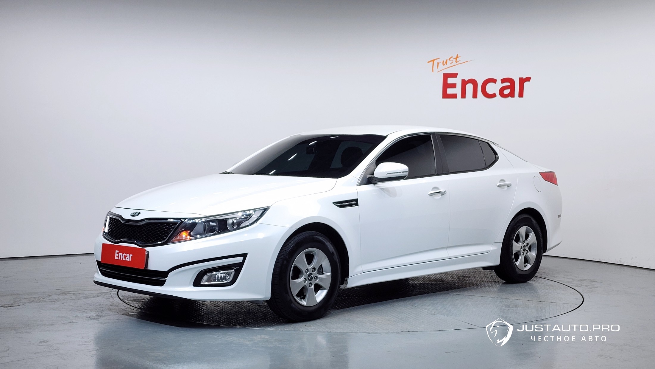 Автомобиль Kia K5