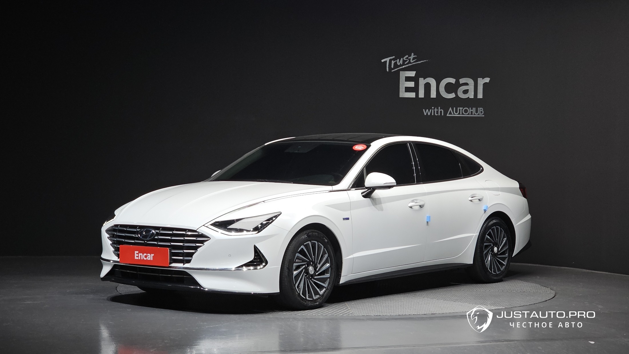 Автомобиль Hyundai Sonata