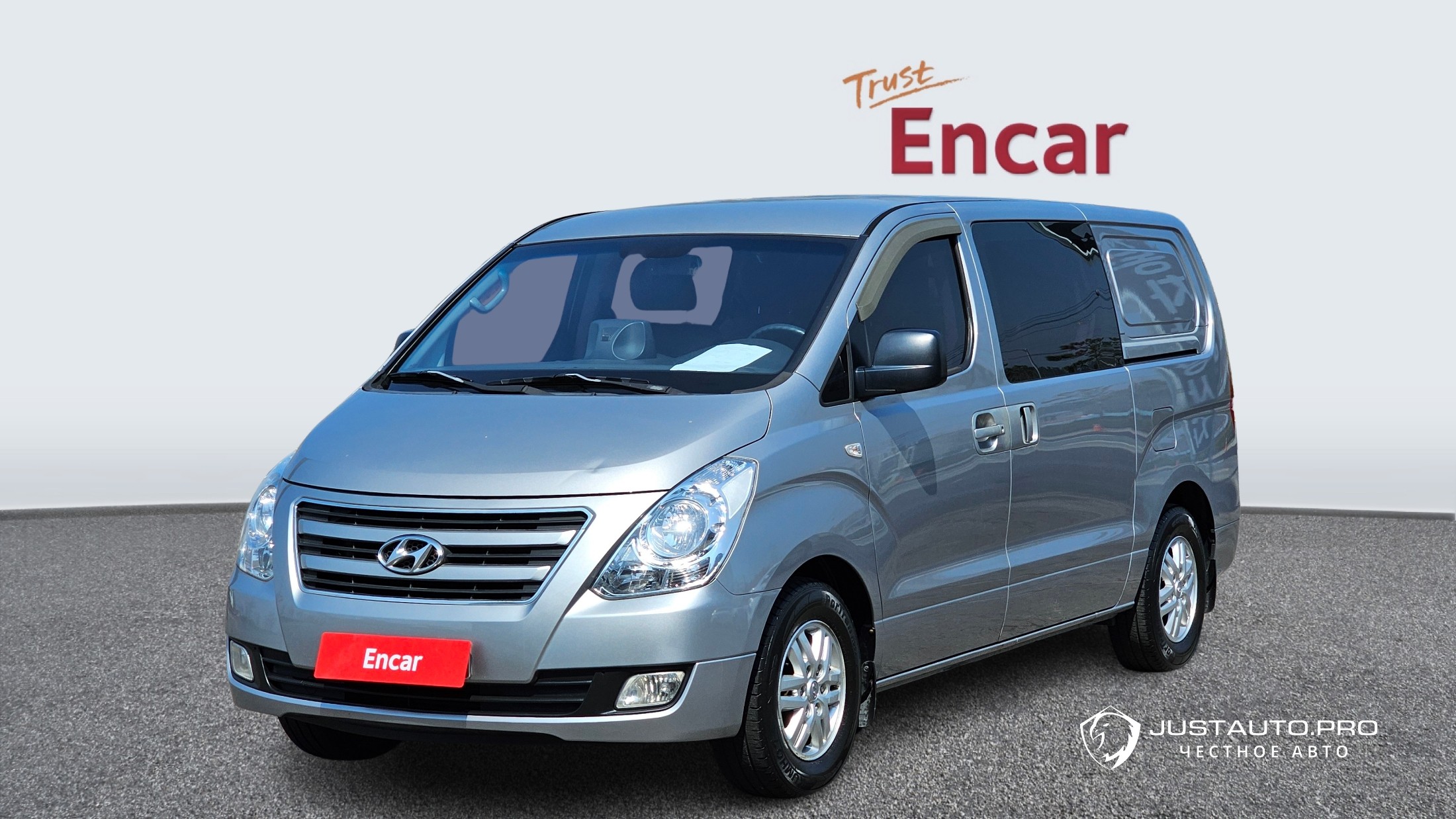 Автомобиль Hyundai Starex