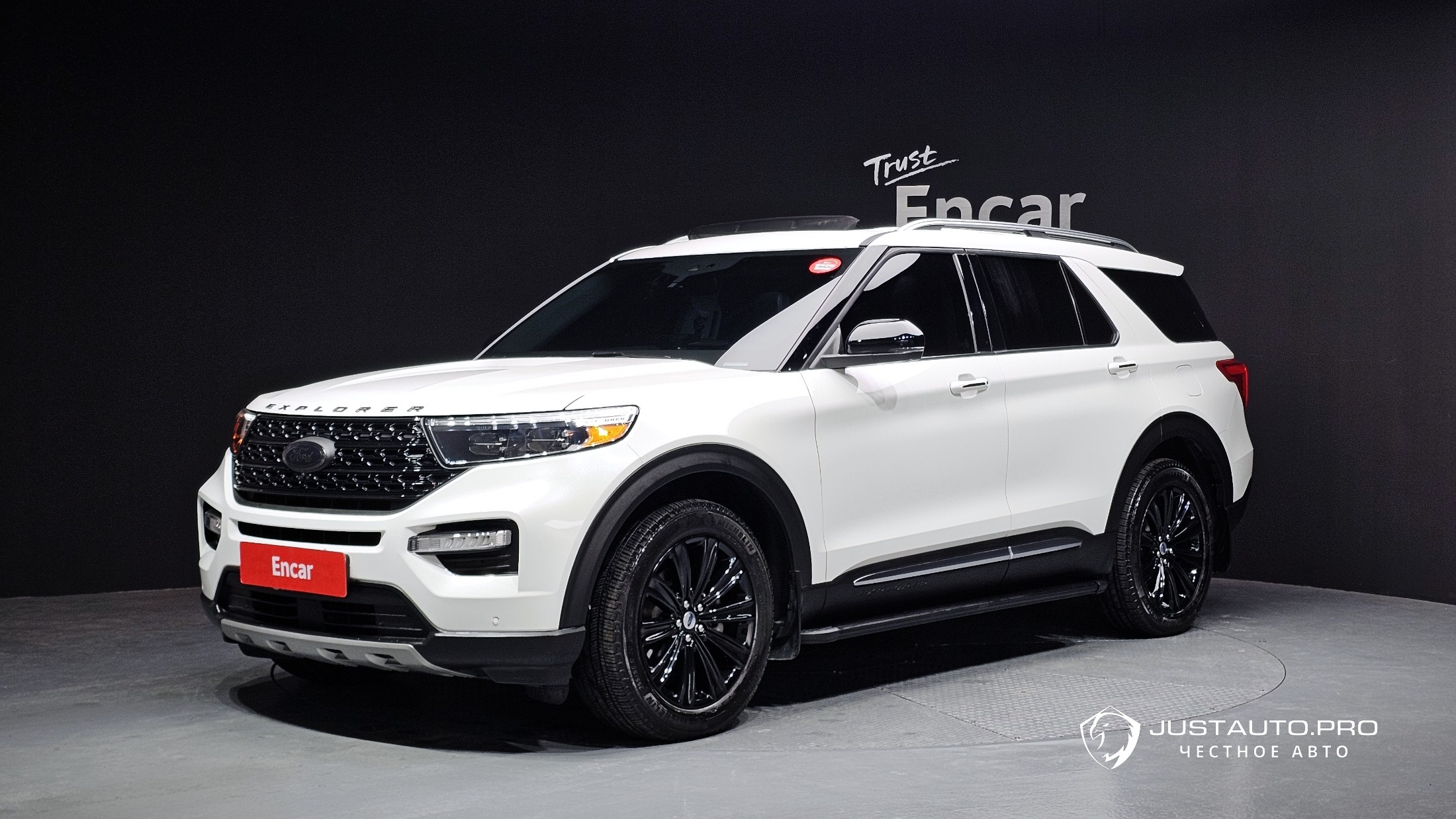 Автомобиль Ford Explorer